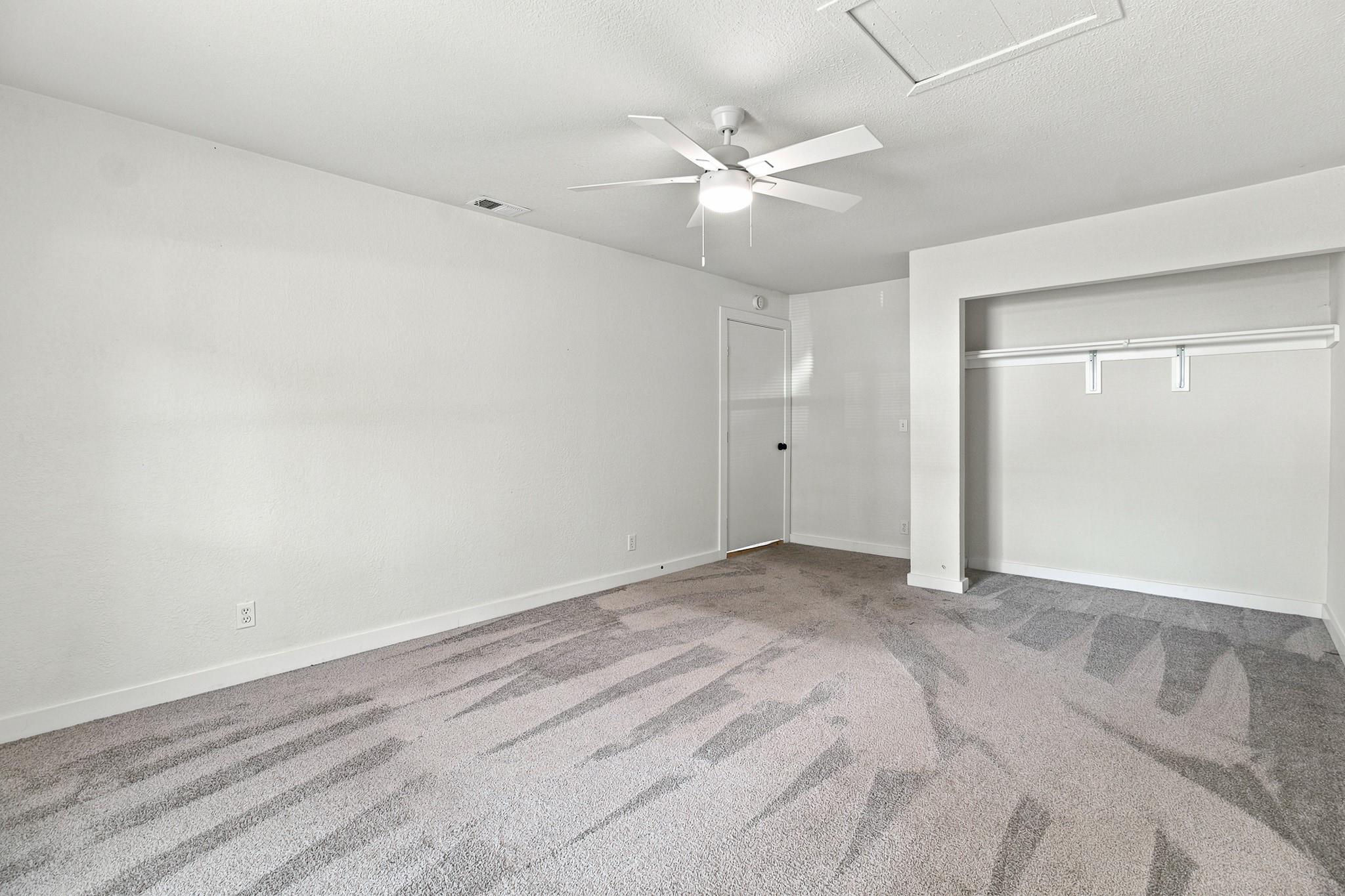 property viewer photo 27