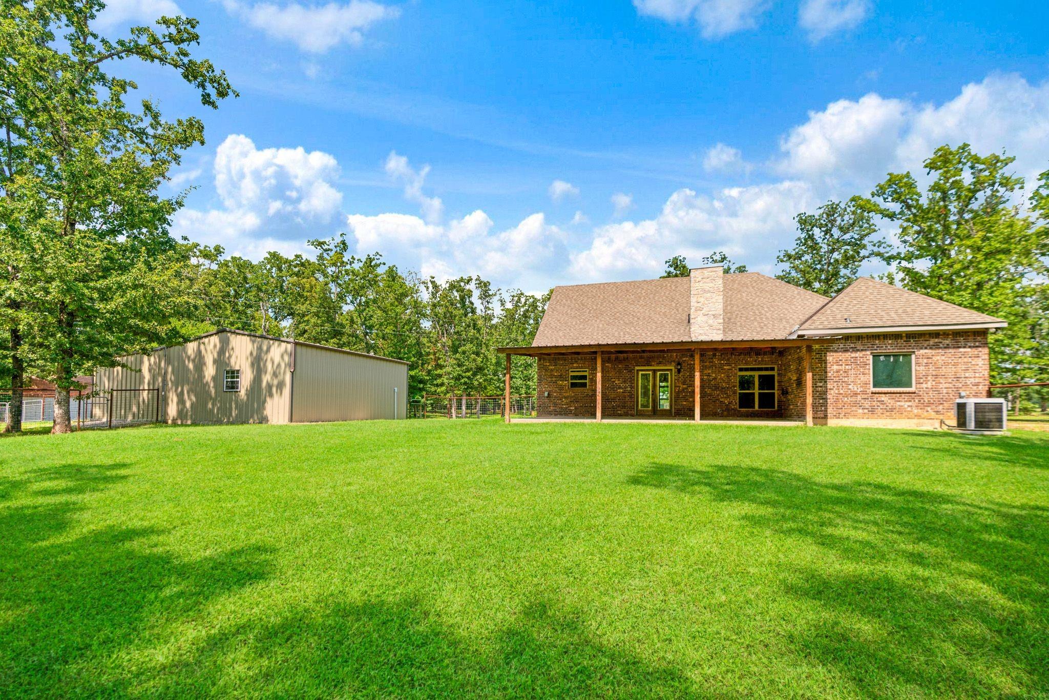 main property photo 22
