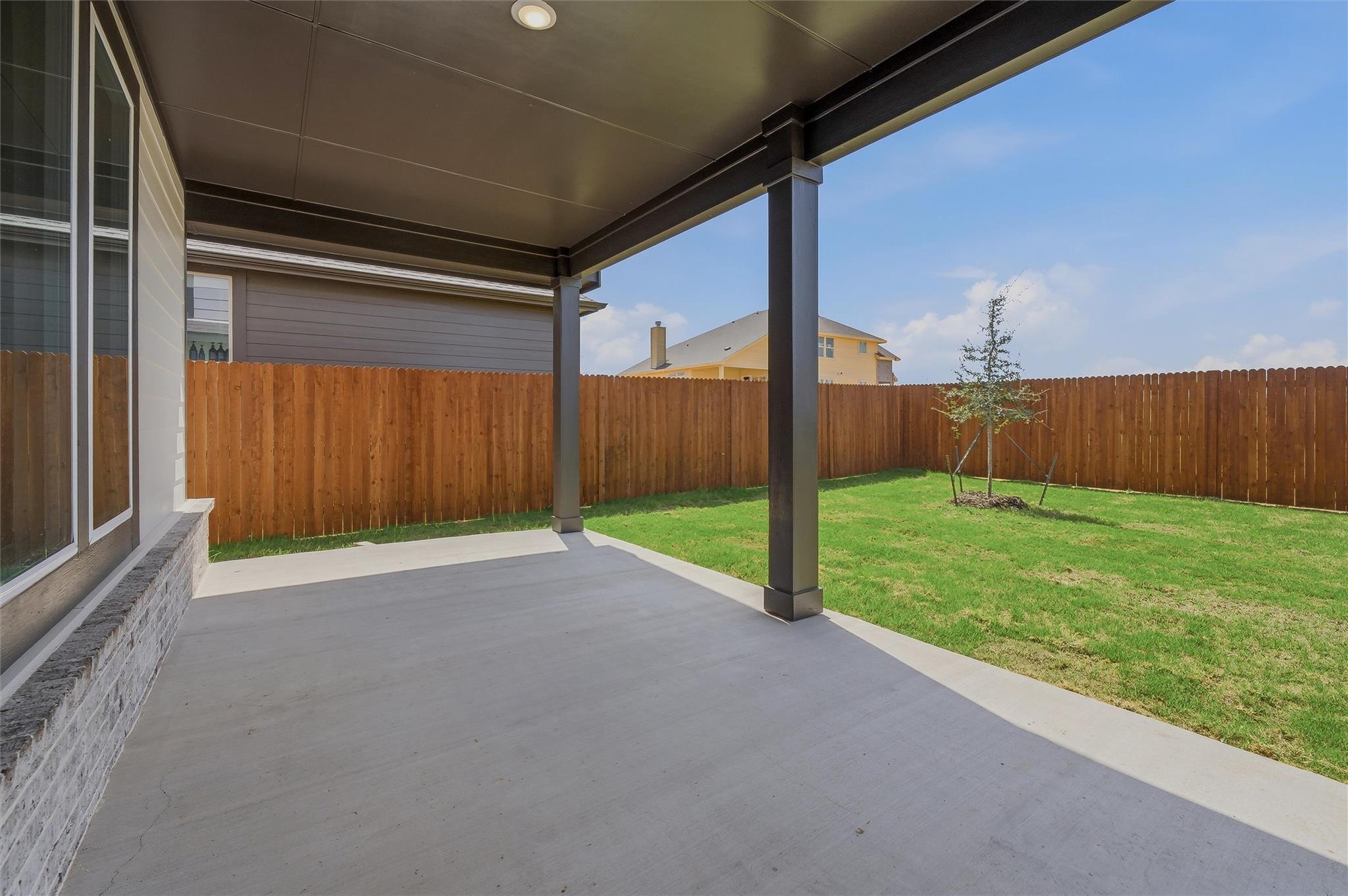 main property photo 34