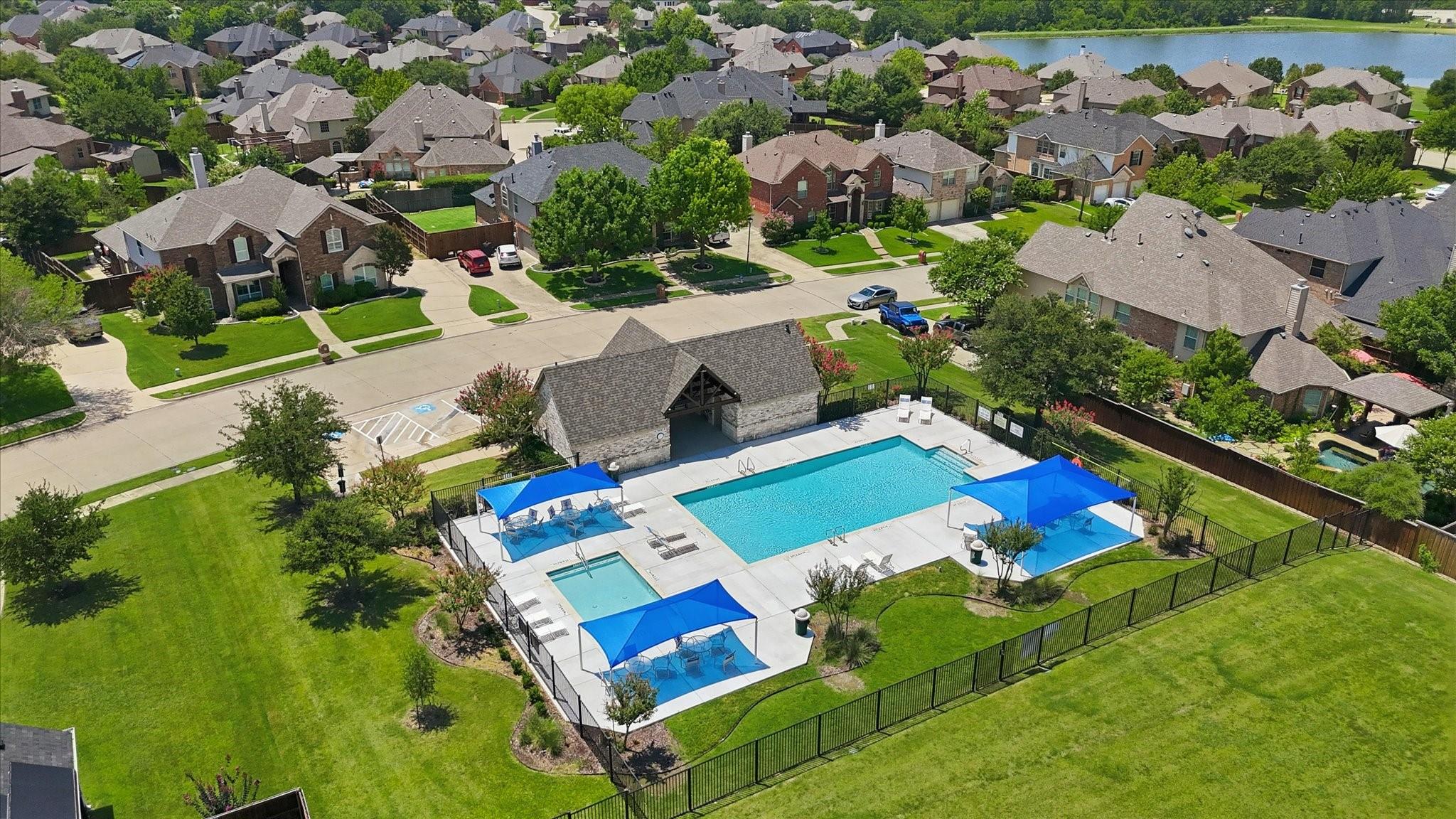 main property photo 37