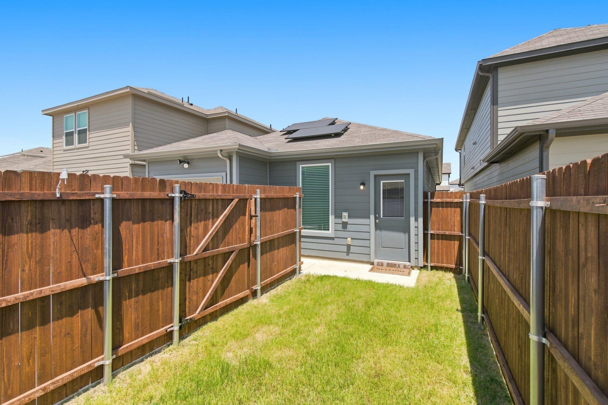 main property photo 25