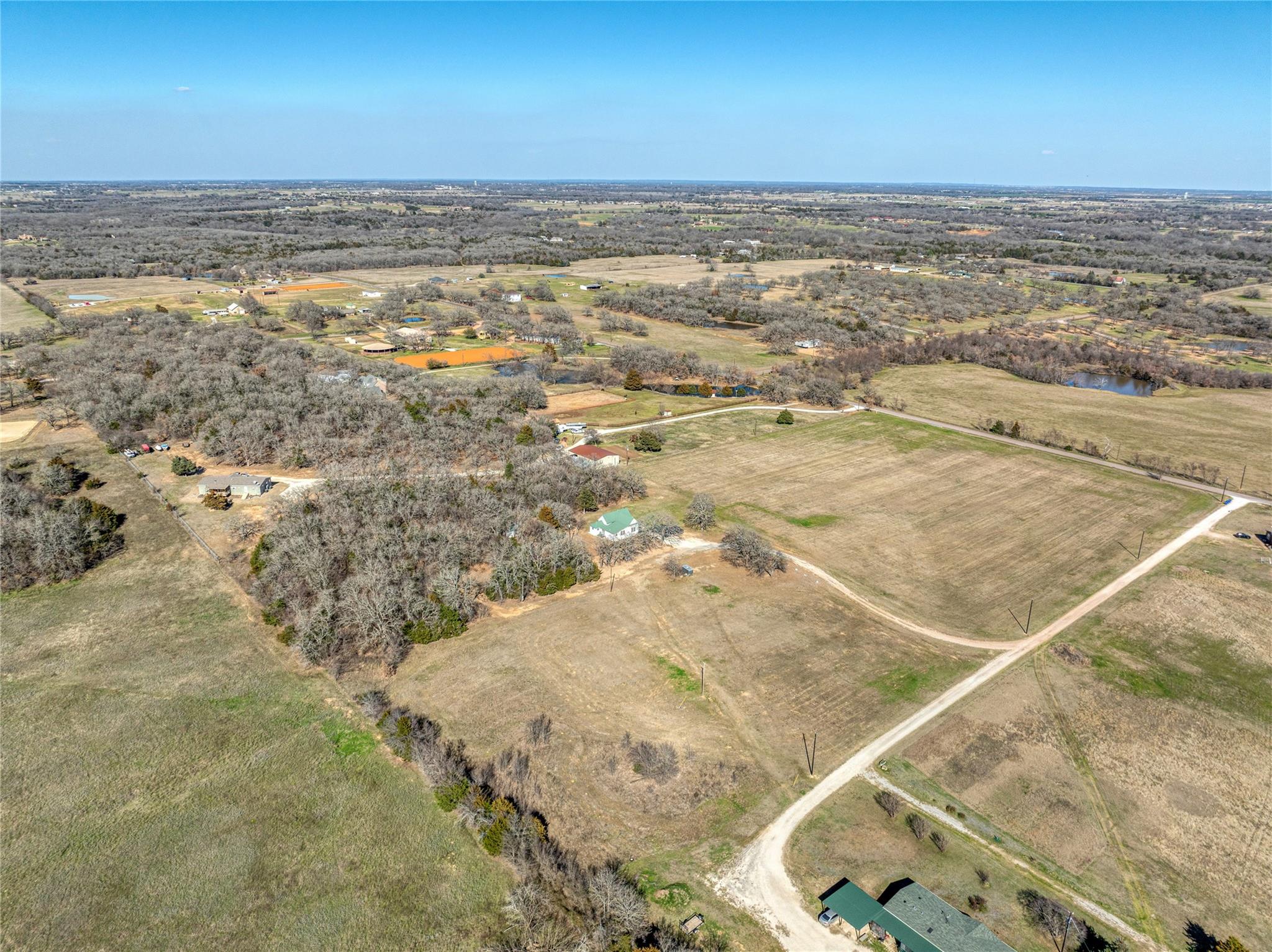 main property photo 34