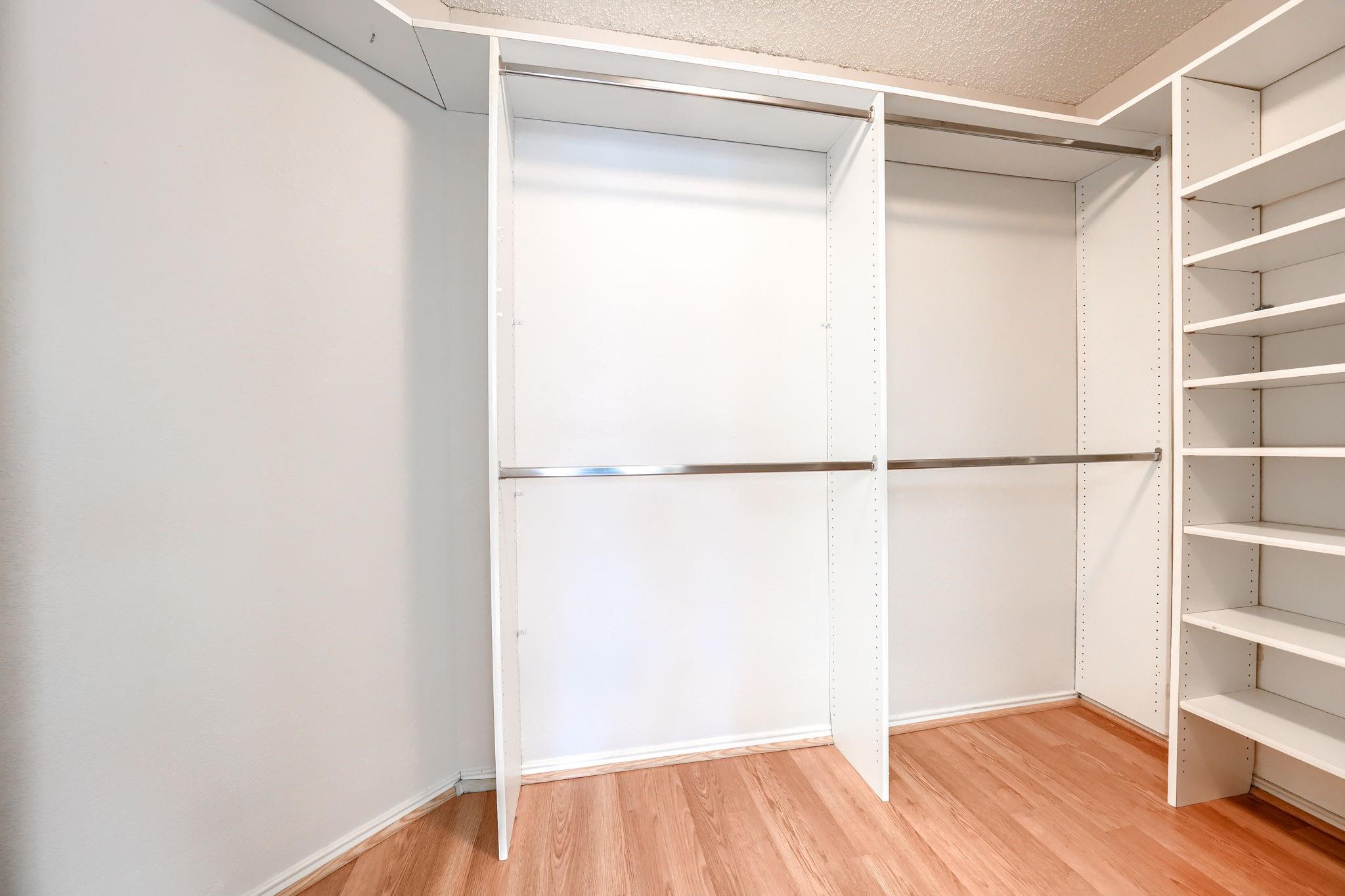 property viewer photo 19