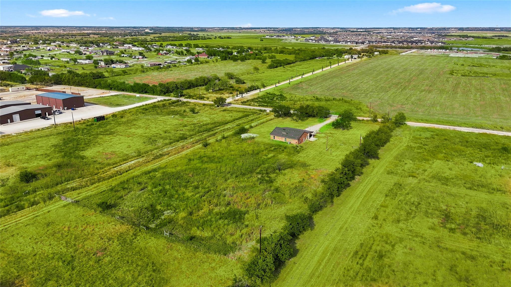 main property photo 20