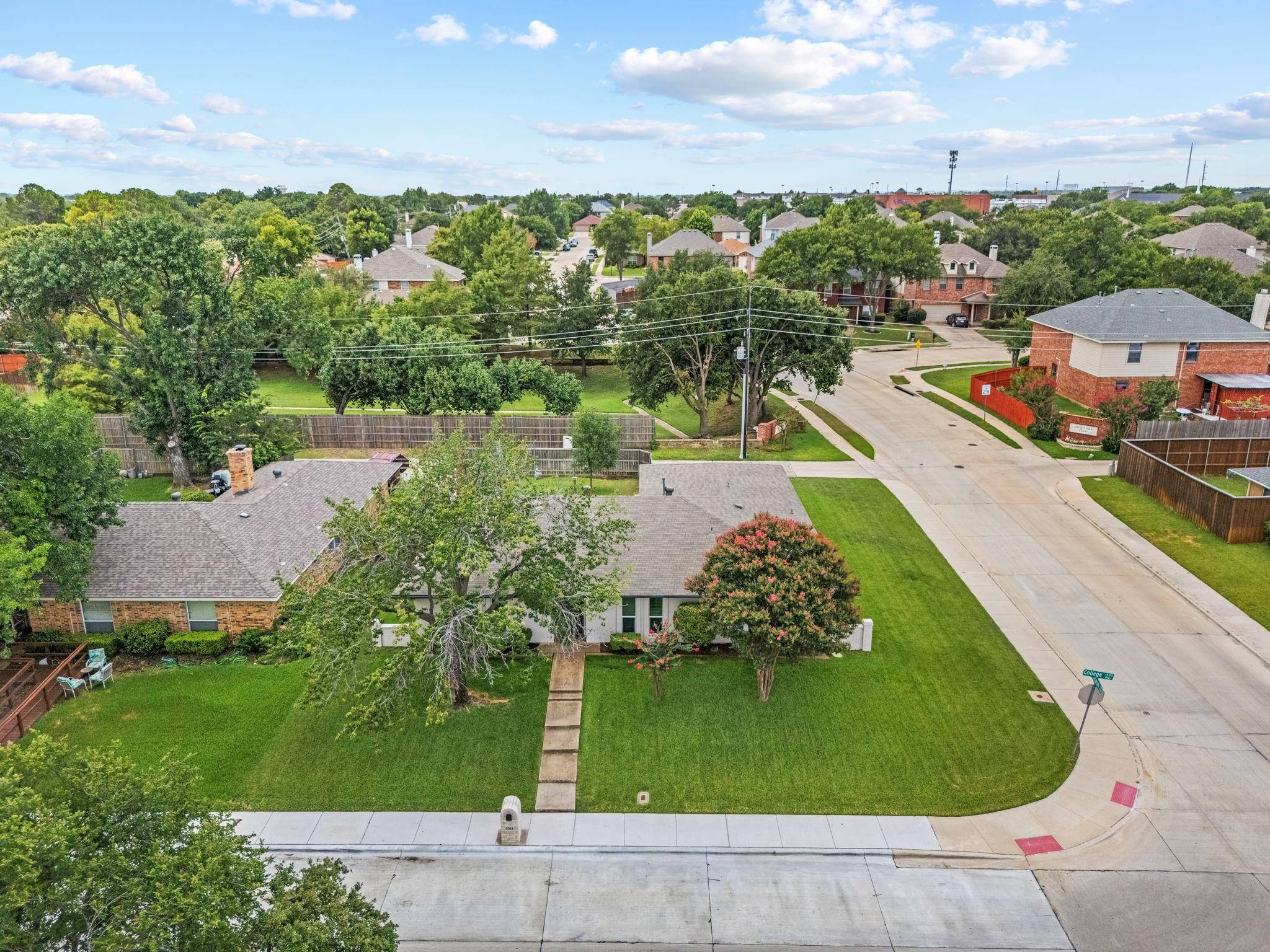 main property photo 22