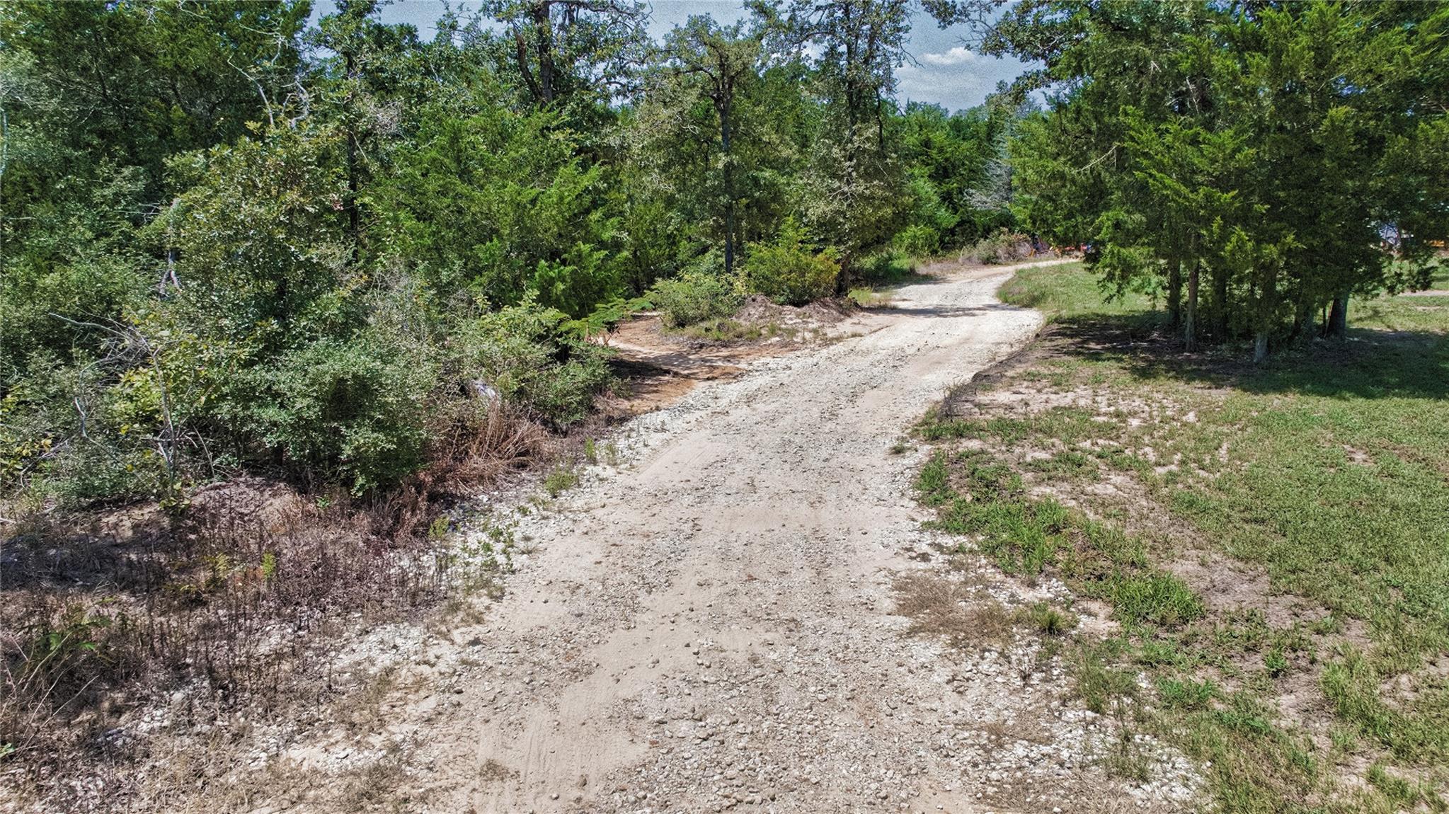 main property photo 20