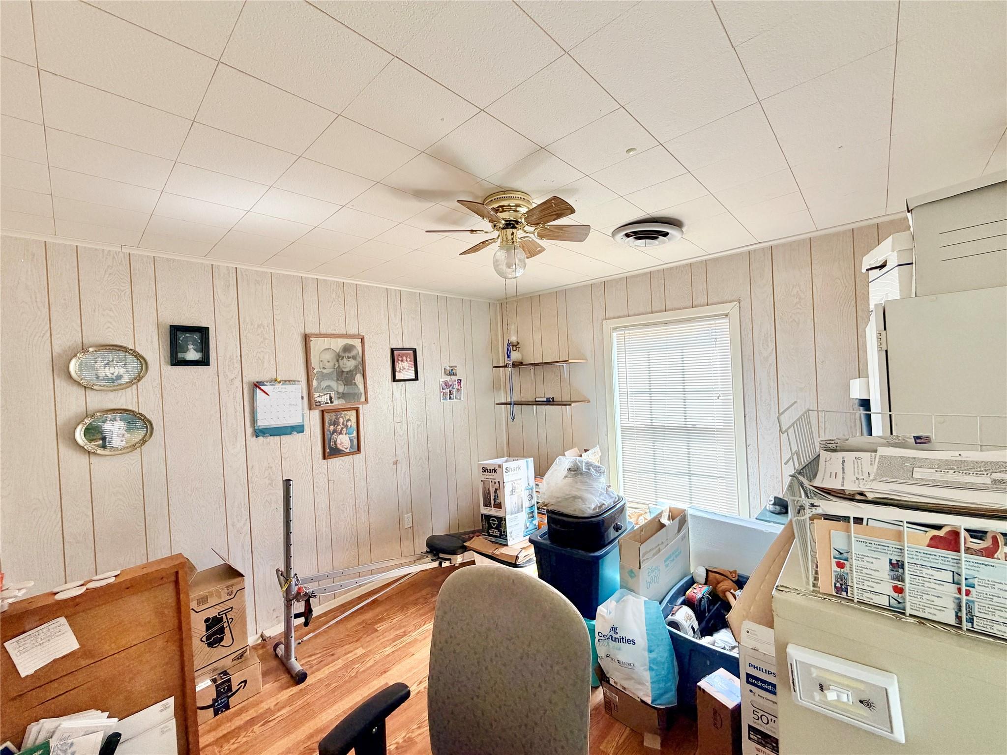 main property photo 17