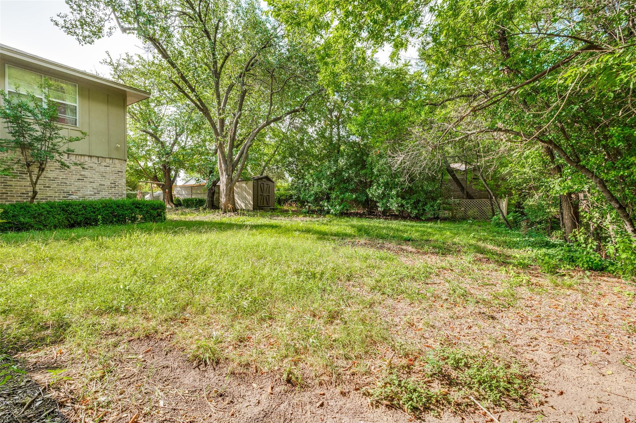 main property photo 21