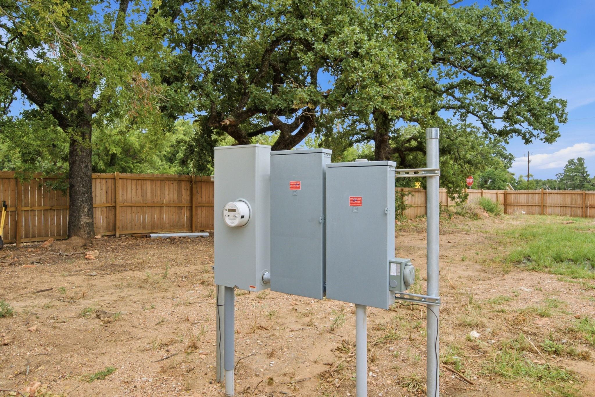 main property photo 33