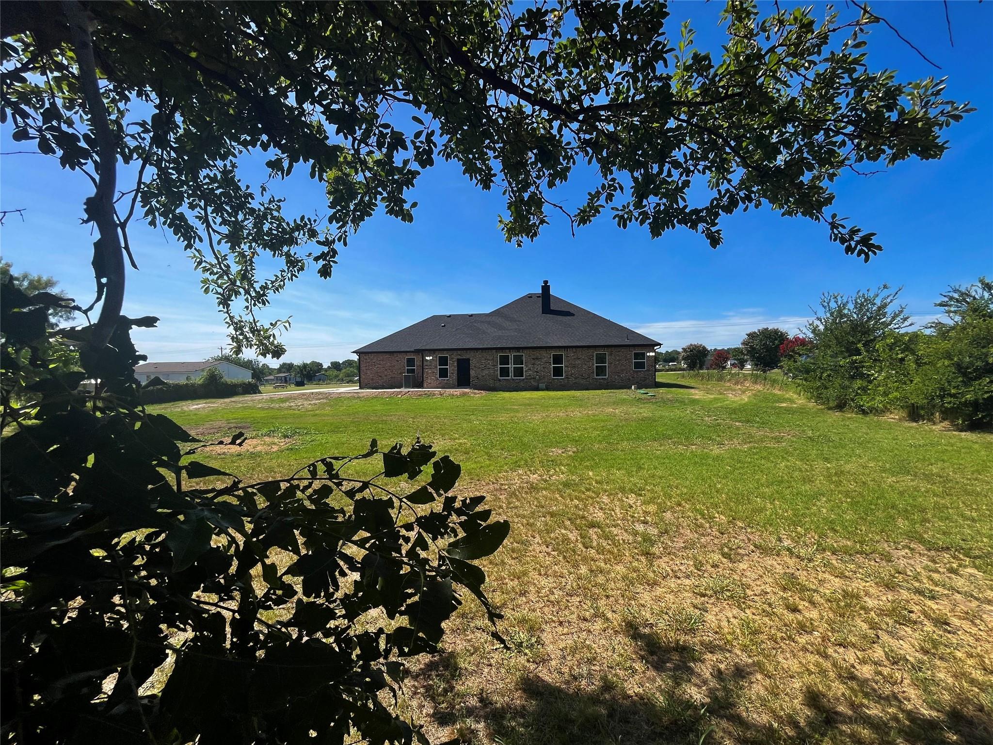 main property photo 30