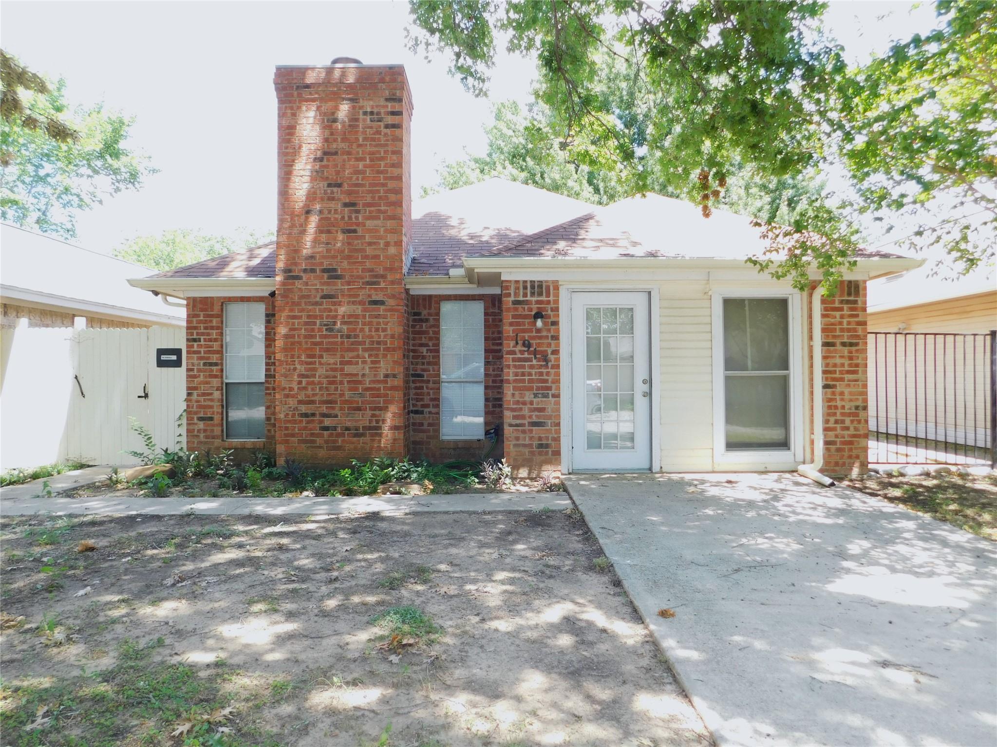 main property photo 1