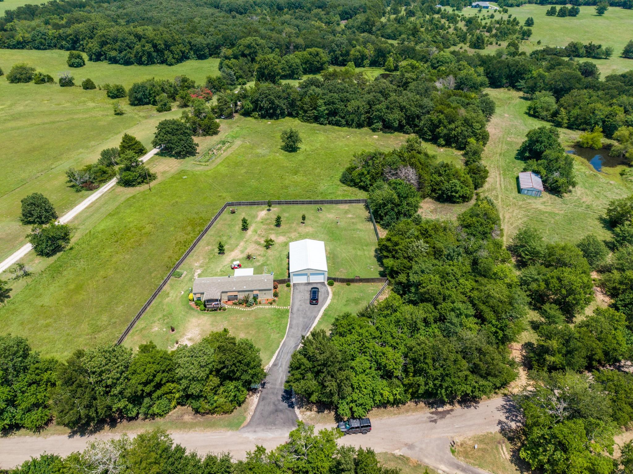 main property photo 36