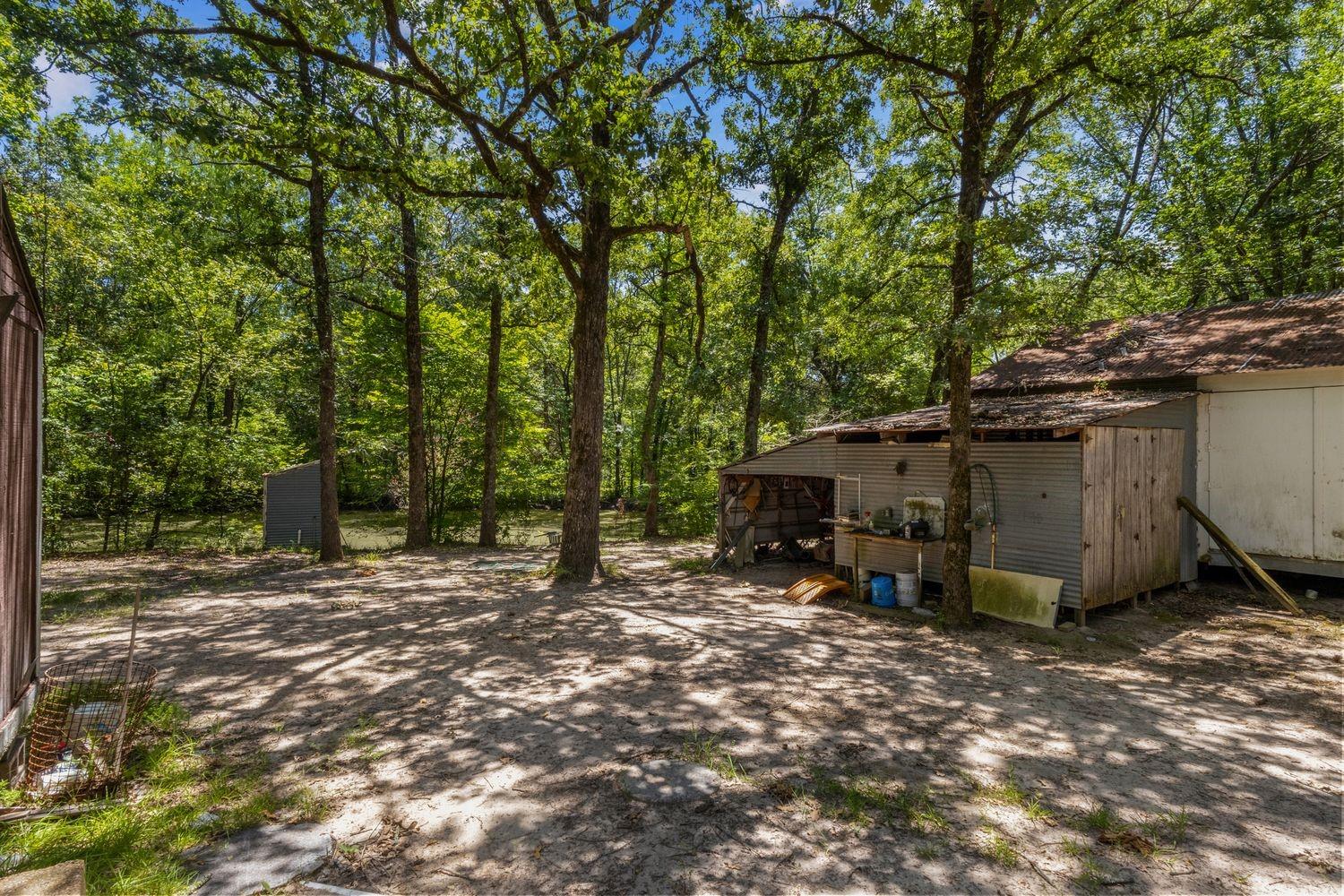 main property photo 17