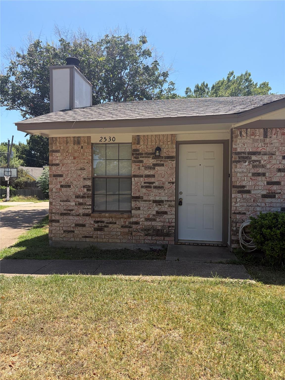 main property photo 11