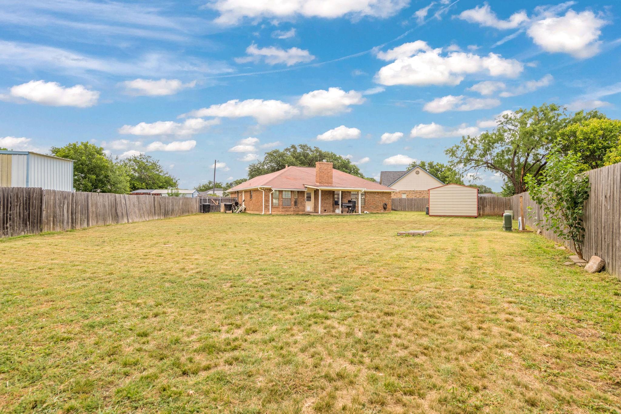 main property photo 33