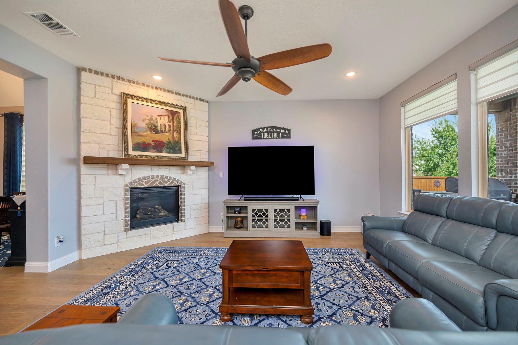 property viewer photo 10