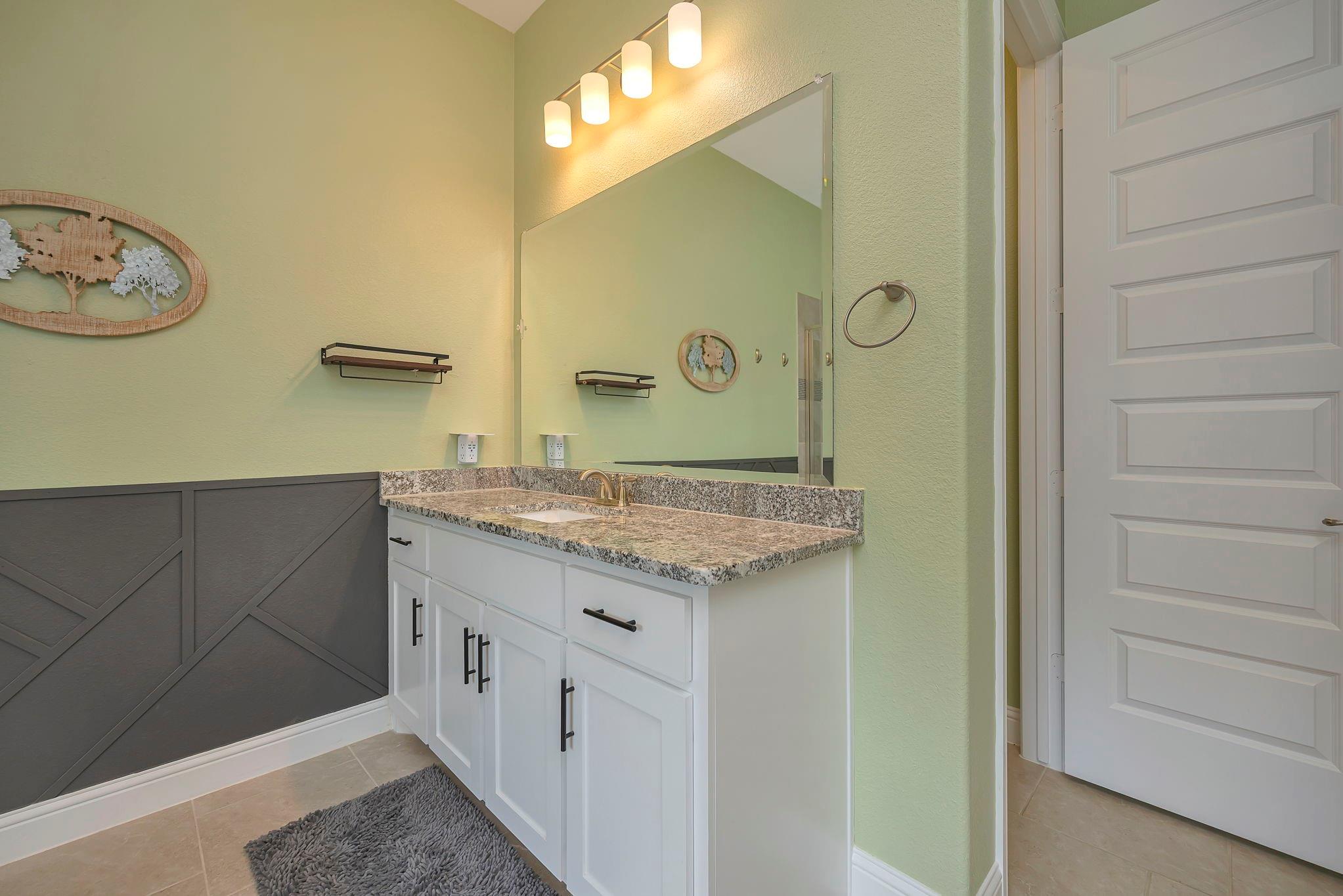 property viewer photo 22