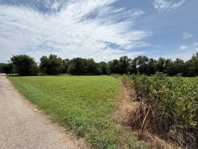 main property photo 7