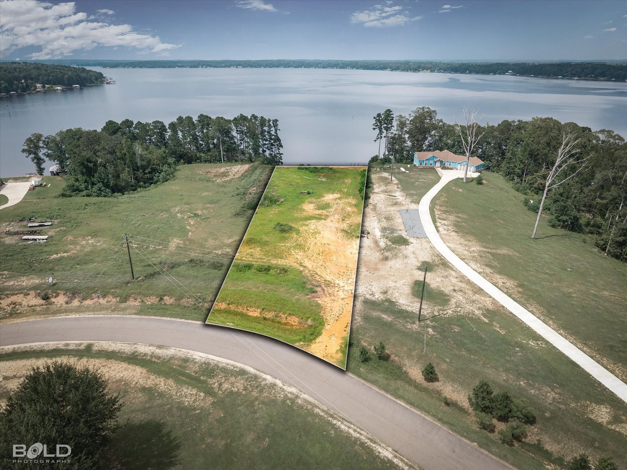 main property photo 19