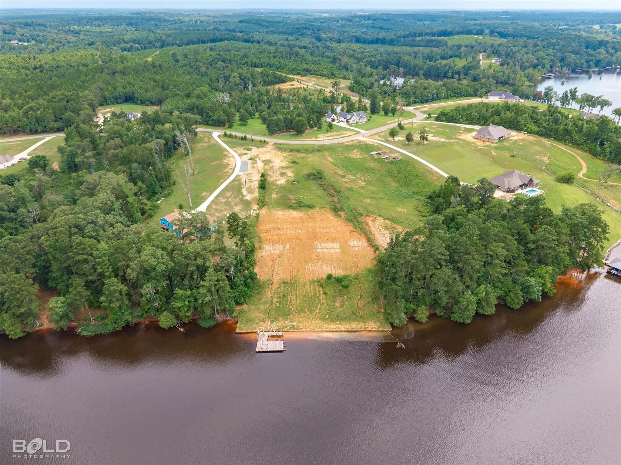 main property photo 9
