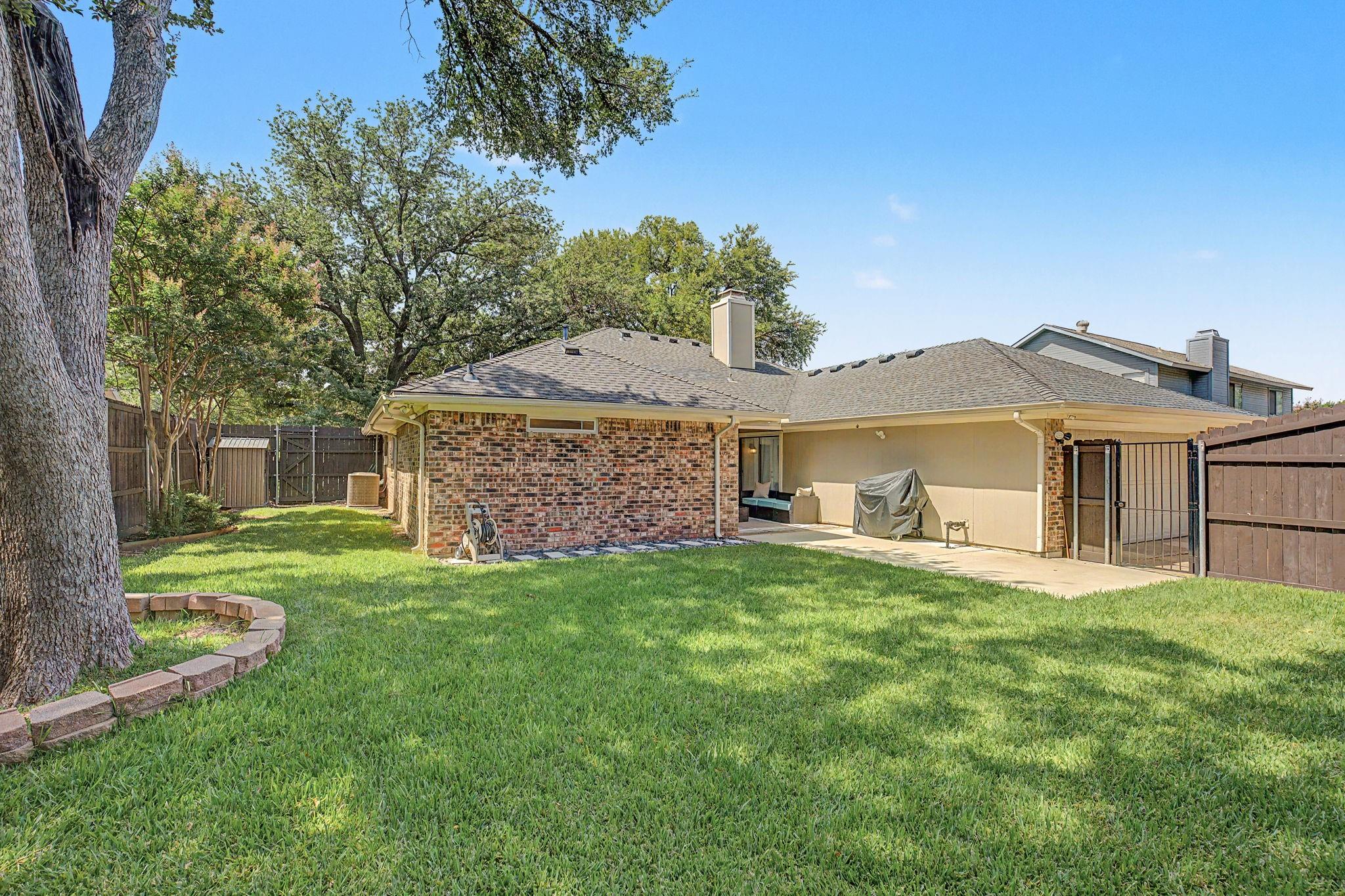 main property photo 27