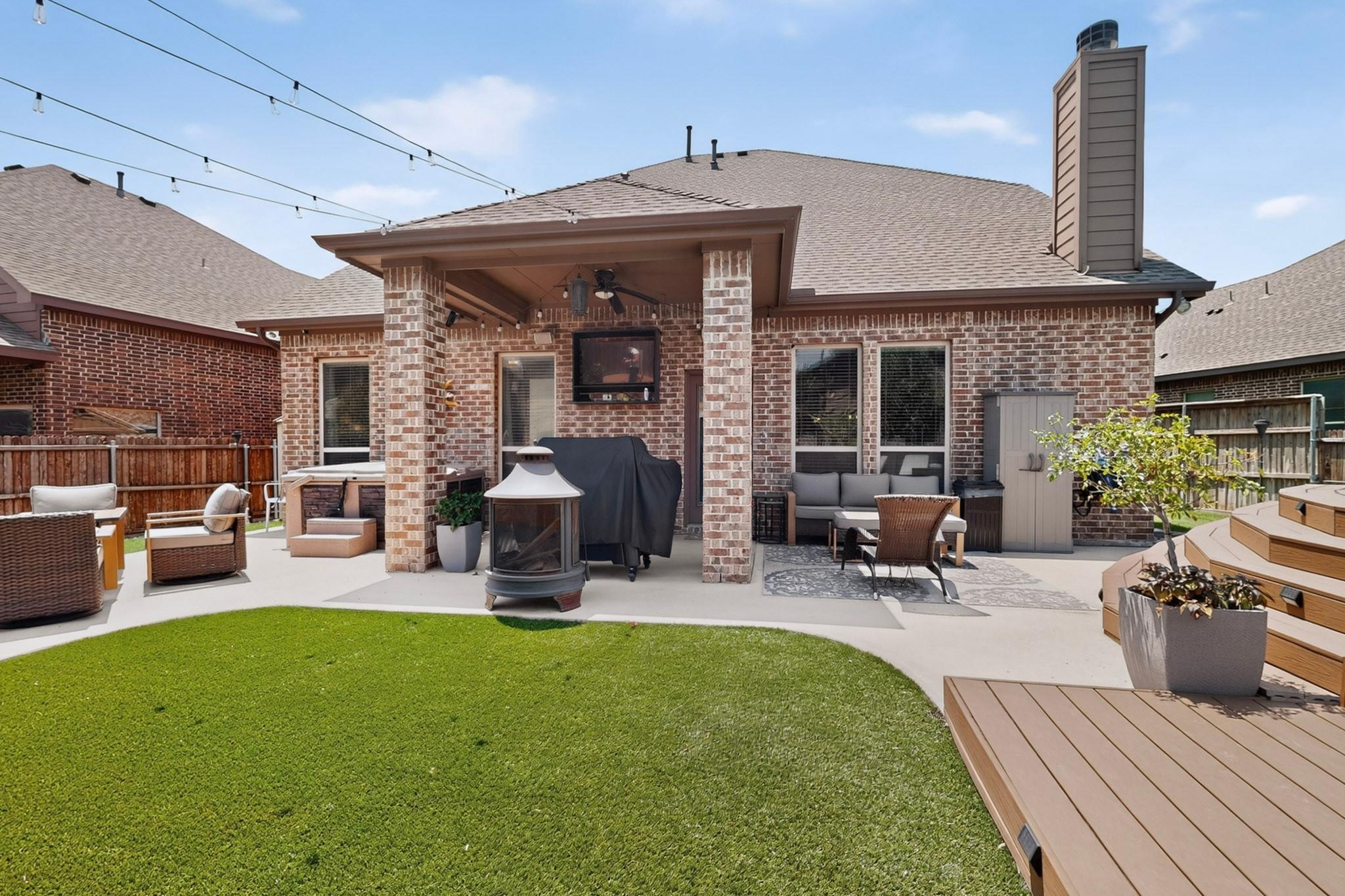 main property photo 31