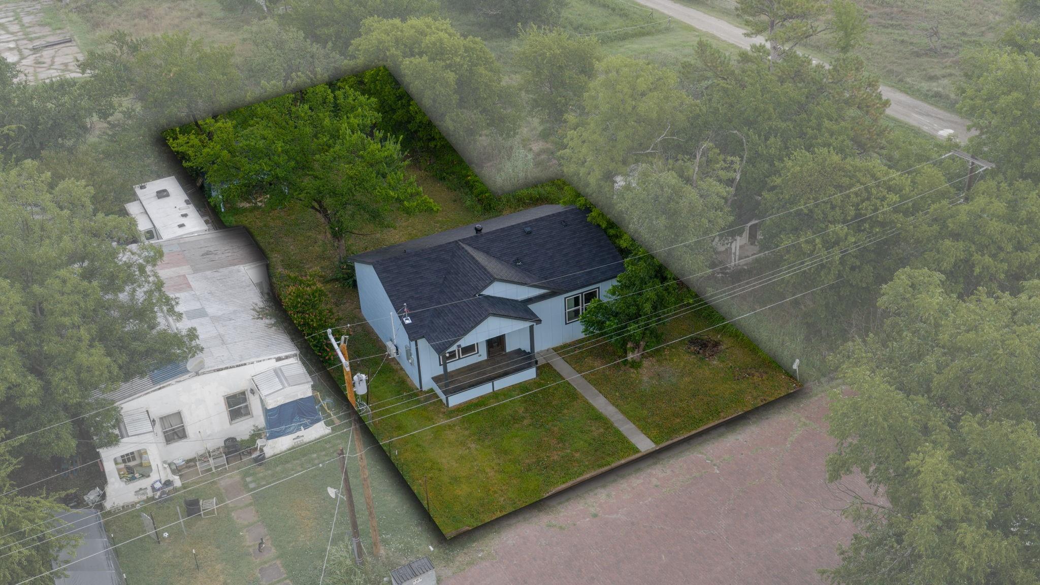 main property photo 15