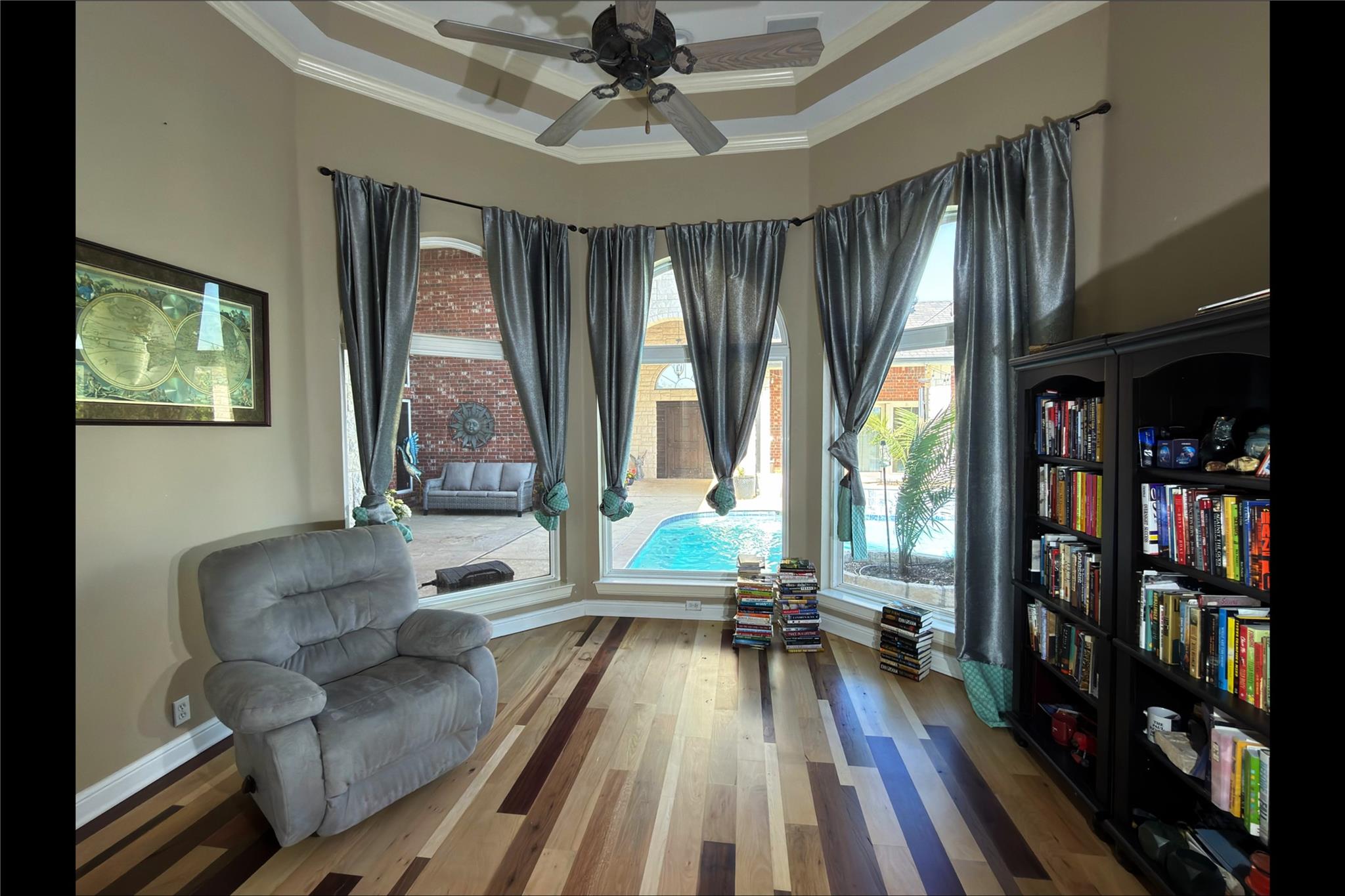 main property photo 15