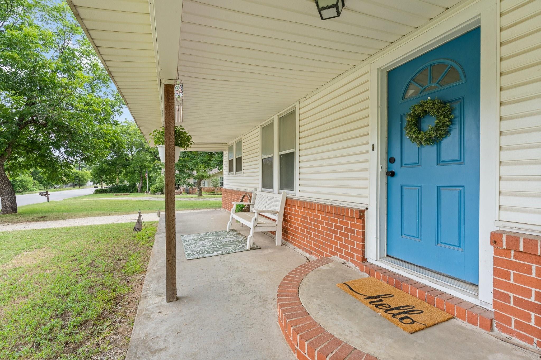 main property photo 3