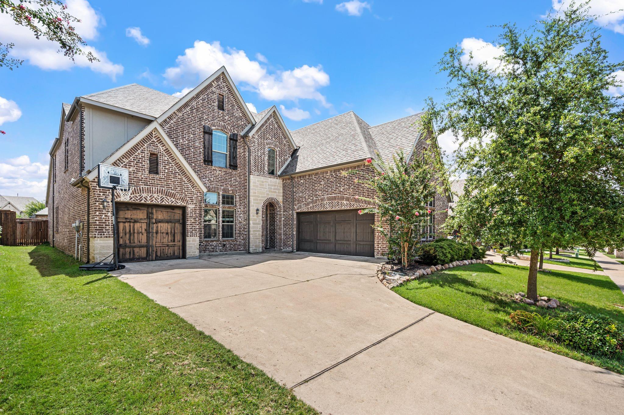main property photo 4