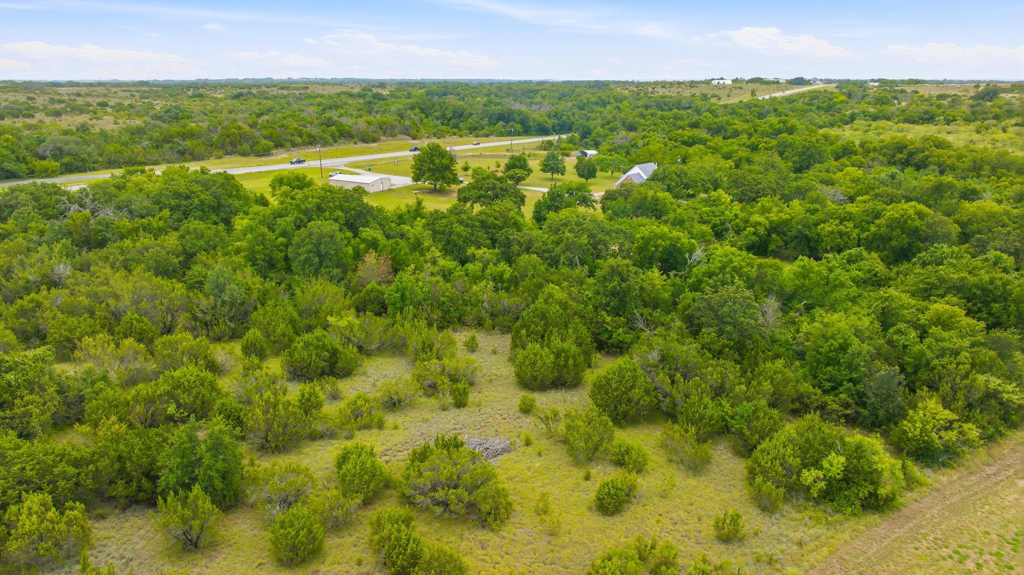 main property photo 32