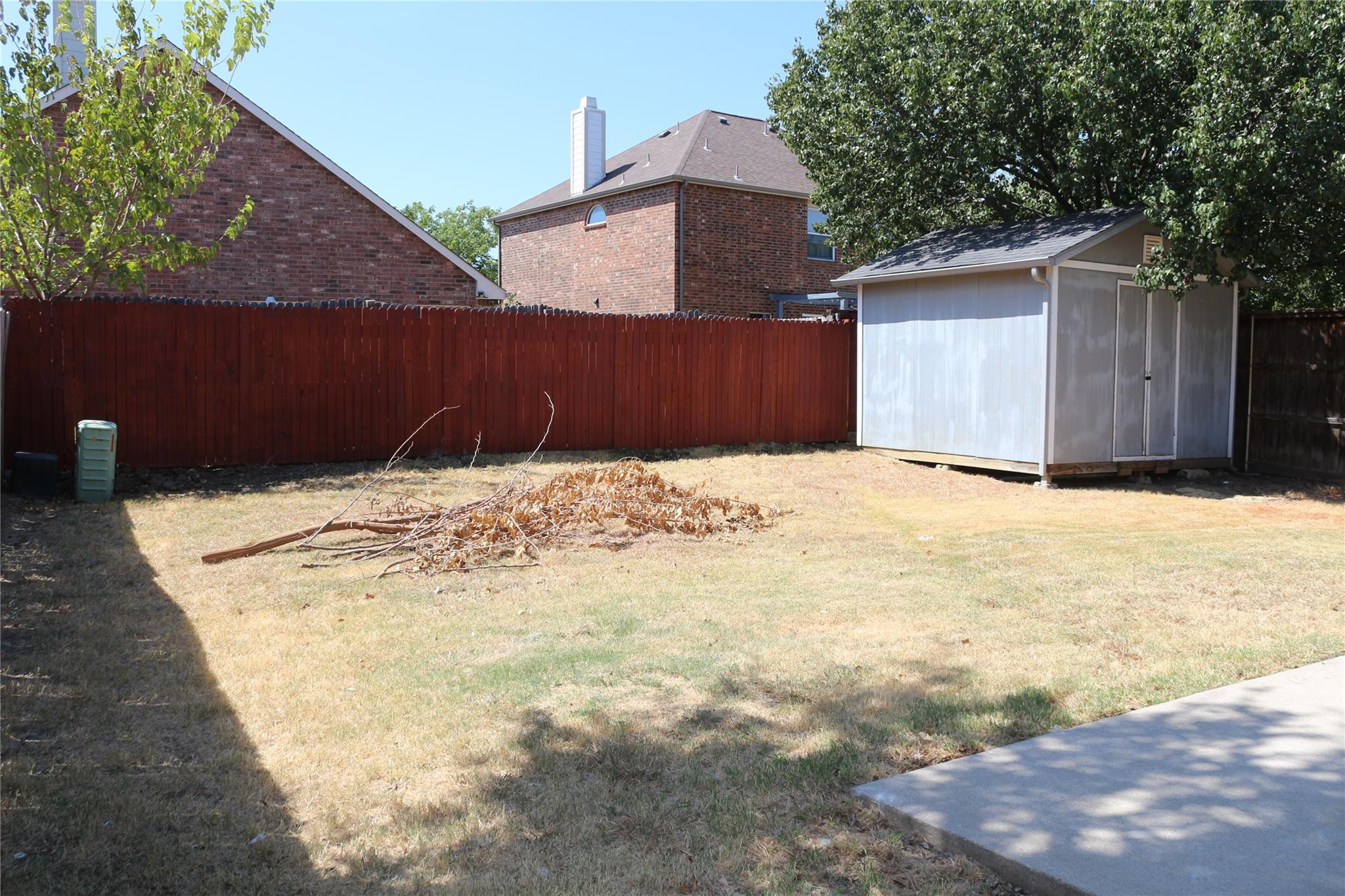 main property photo 18
