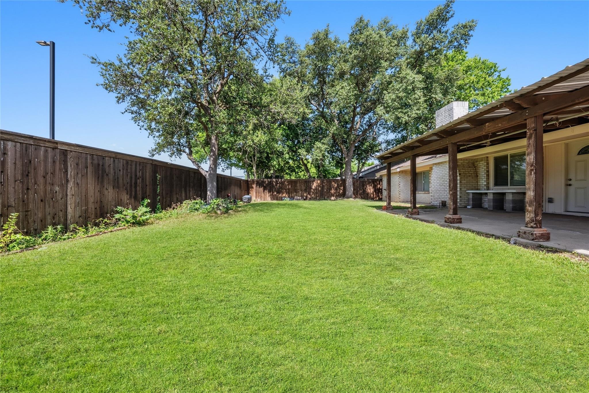 main property photo 24