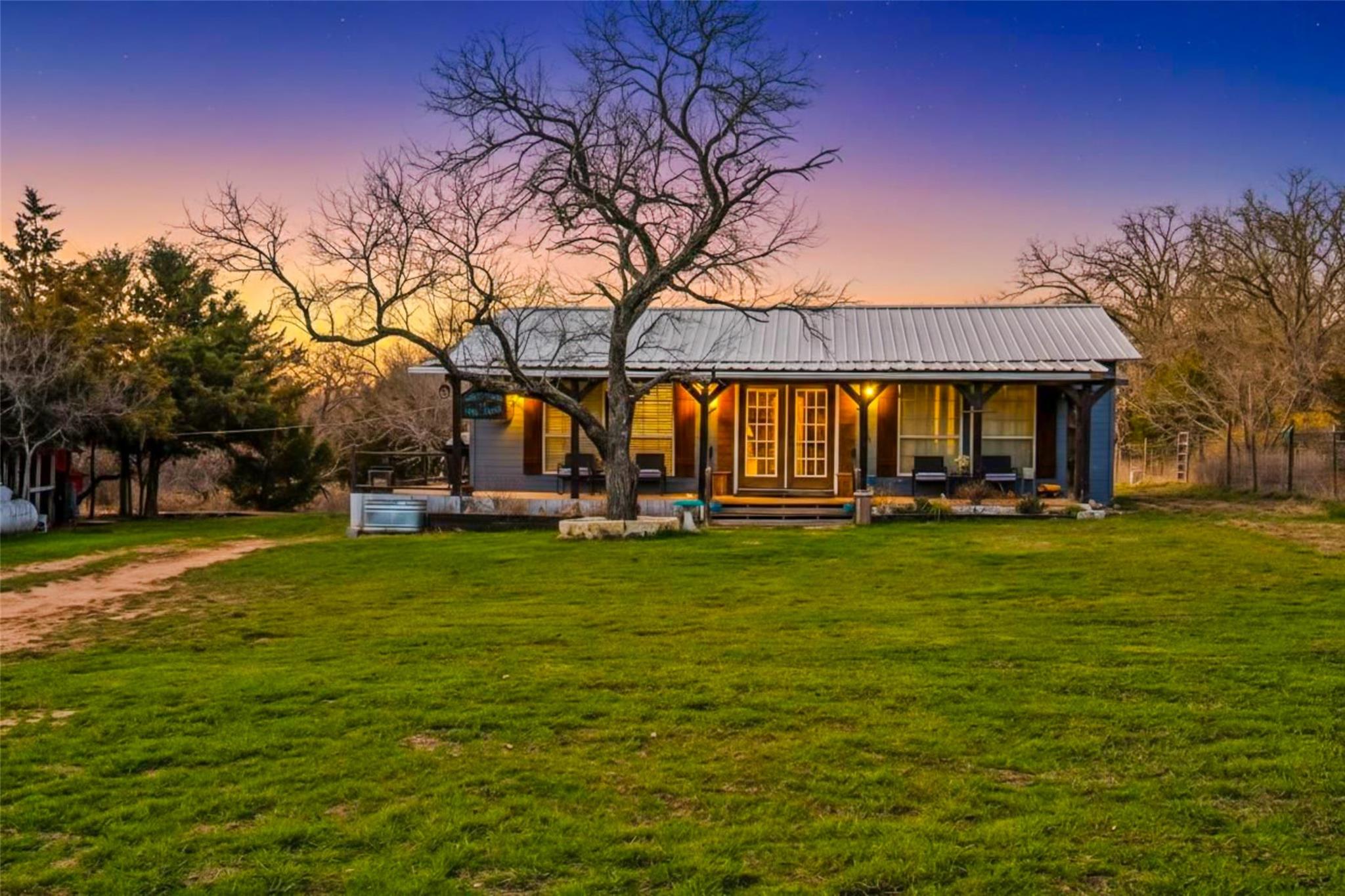 main property photo 22