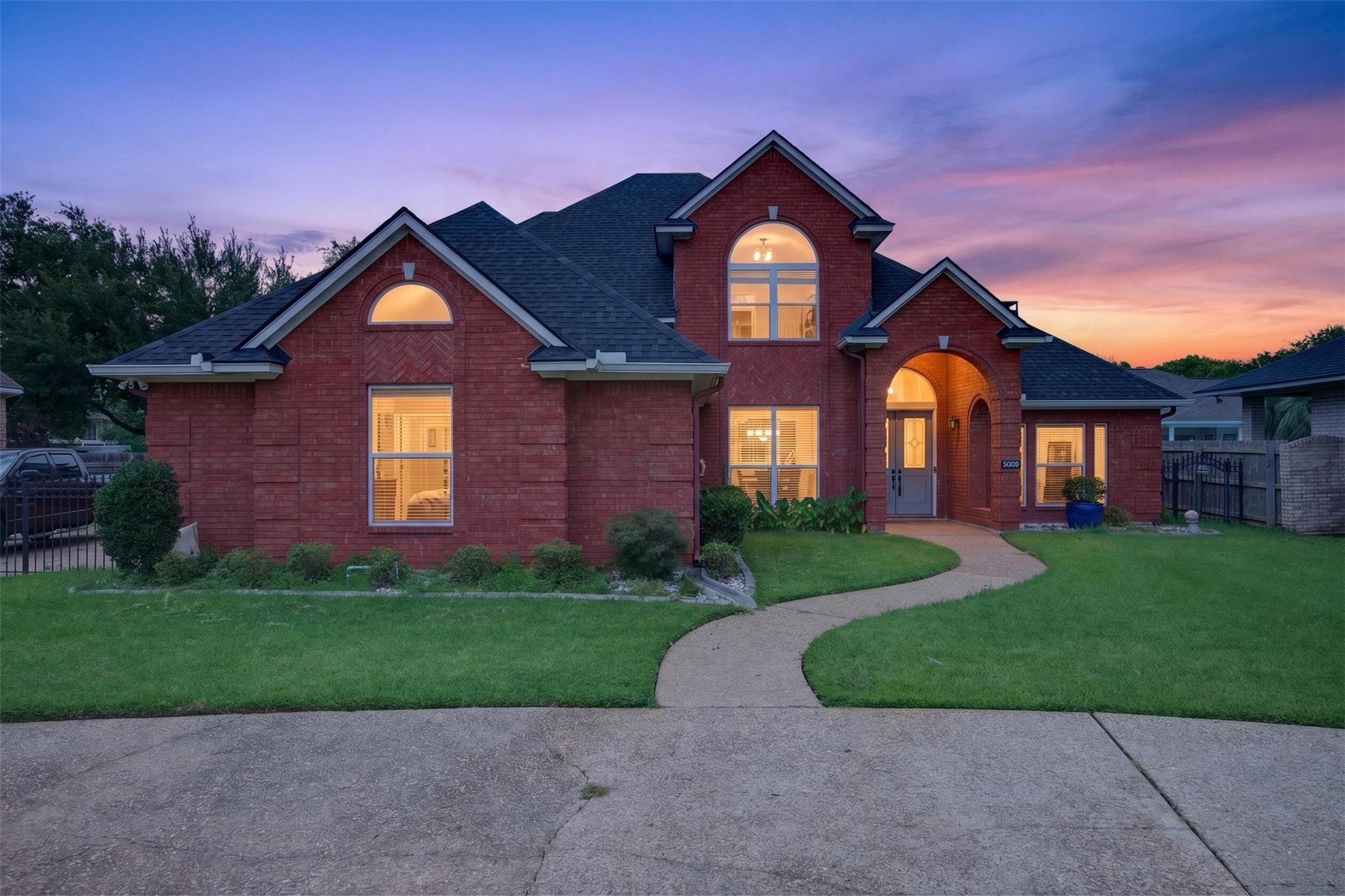 main property photo 39