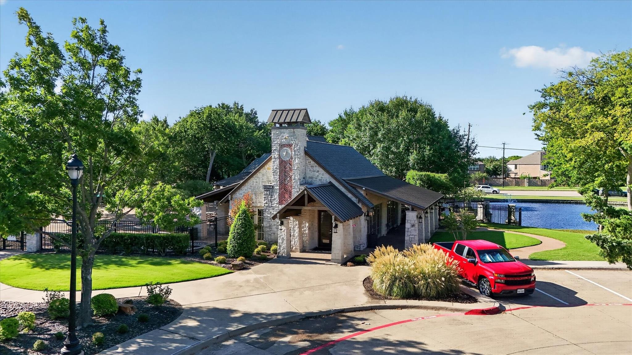 main property photo 36