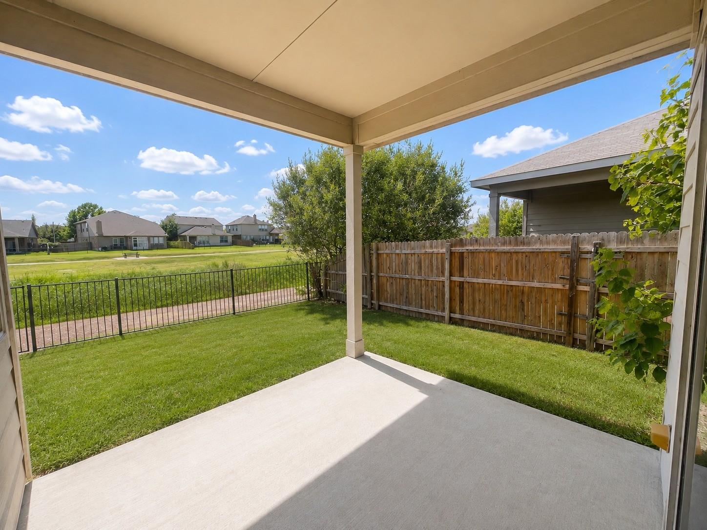 main property photo 19
