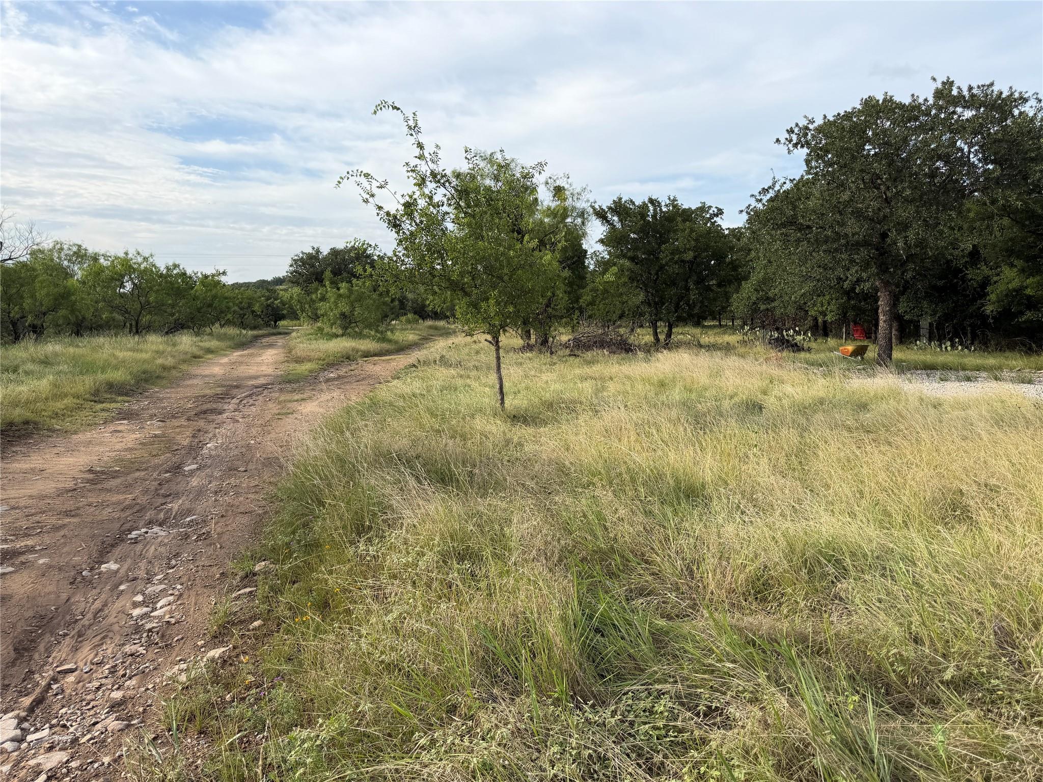 main property photo 7