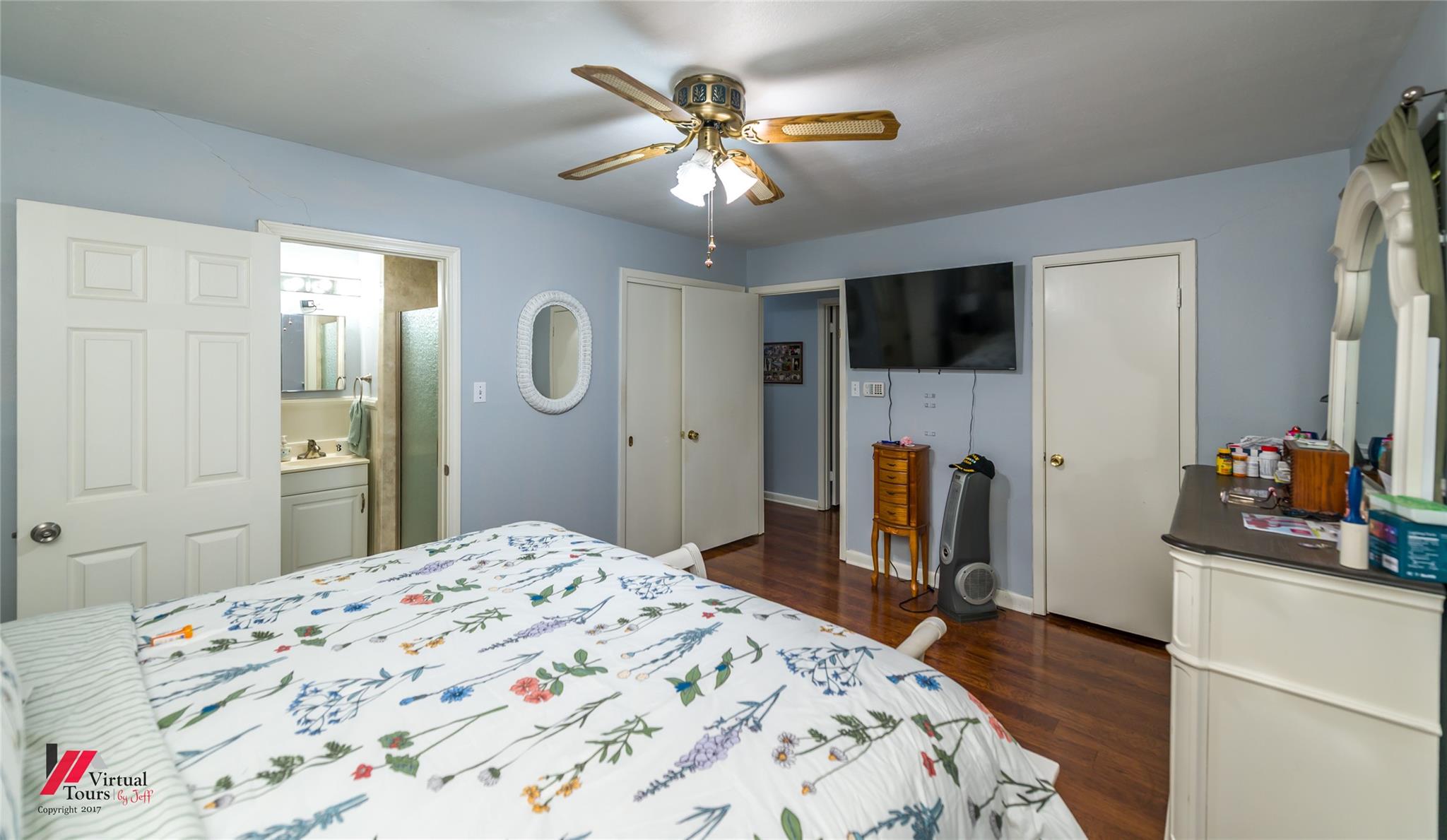 property viewer photo 10