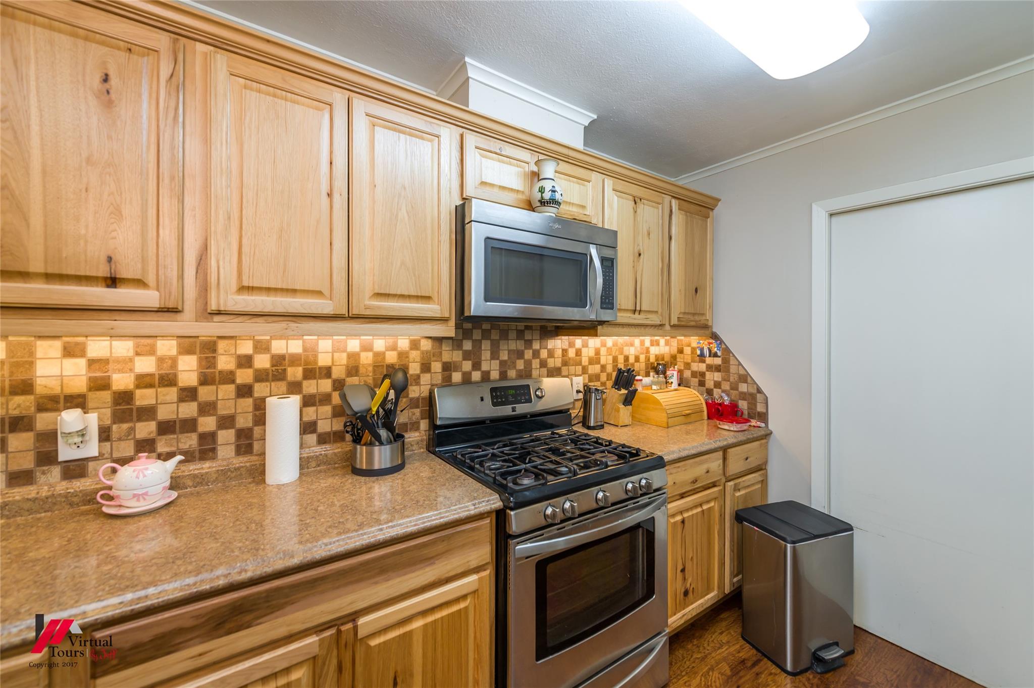 property viewer photo 2