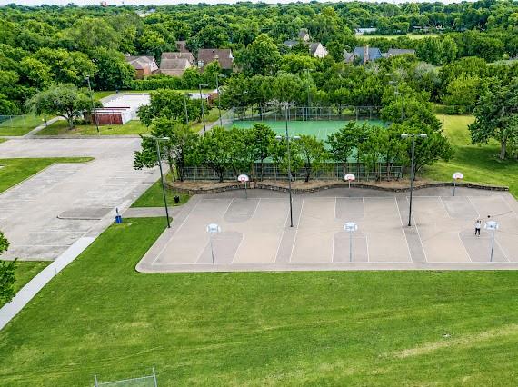 main property photo 24