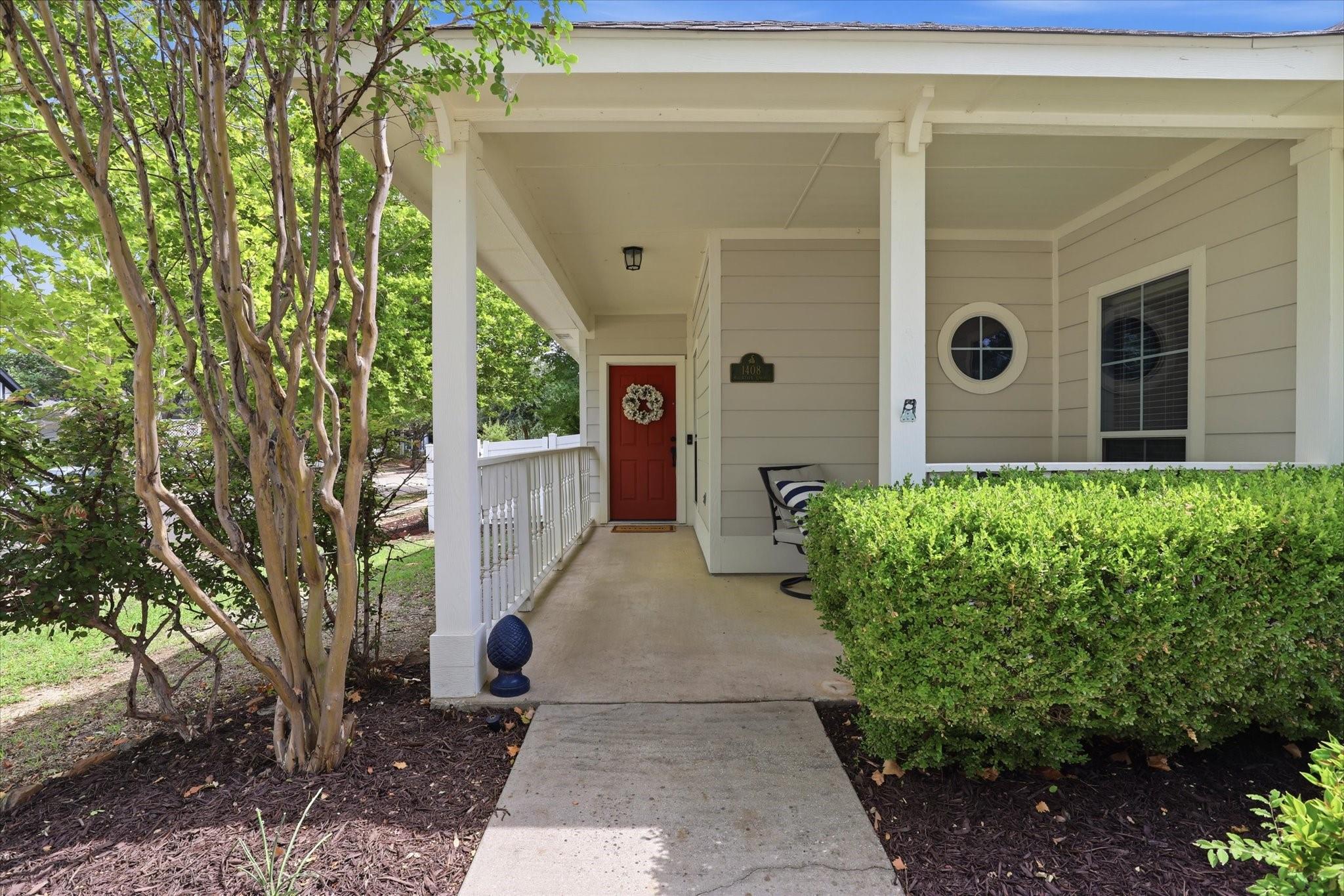 main property photo 5