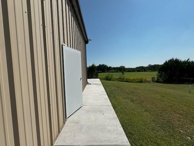 main property photo 11