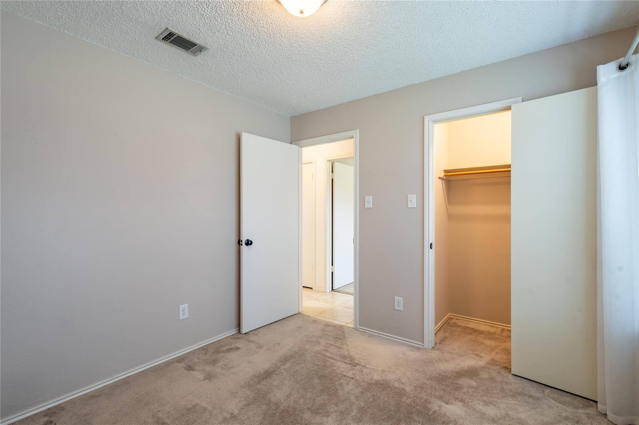 property viewer photo 21