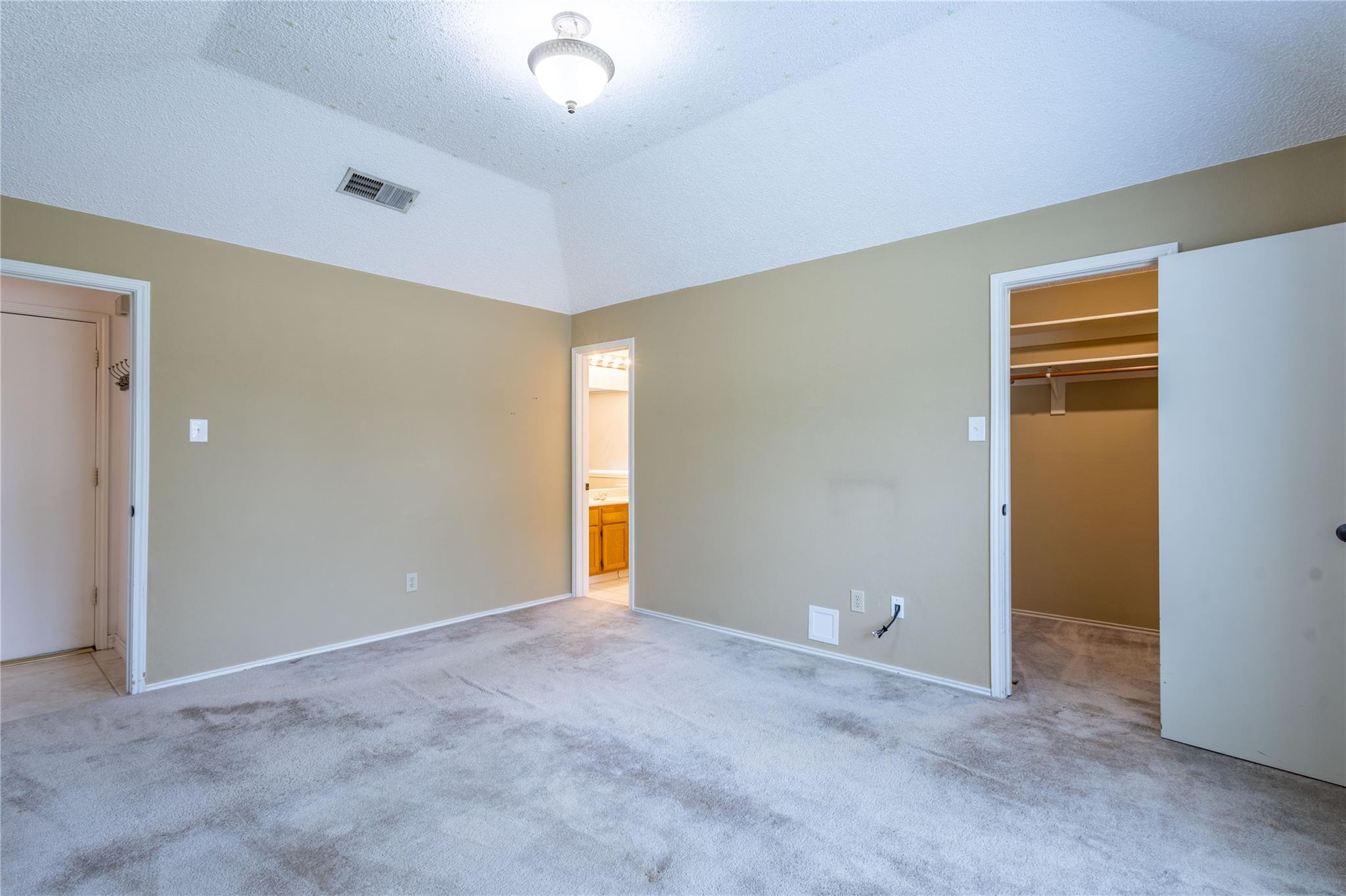 property viewer photo 23