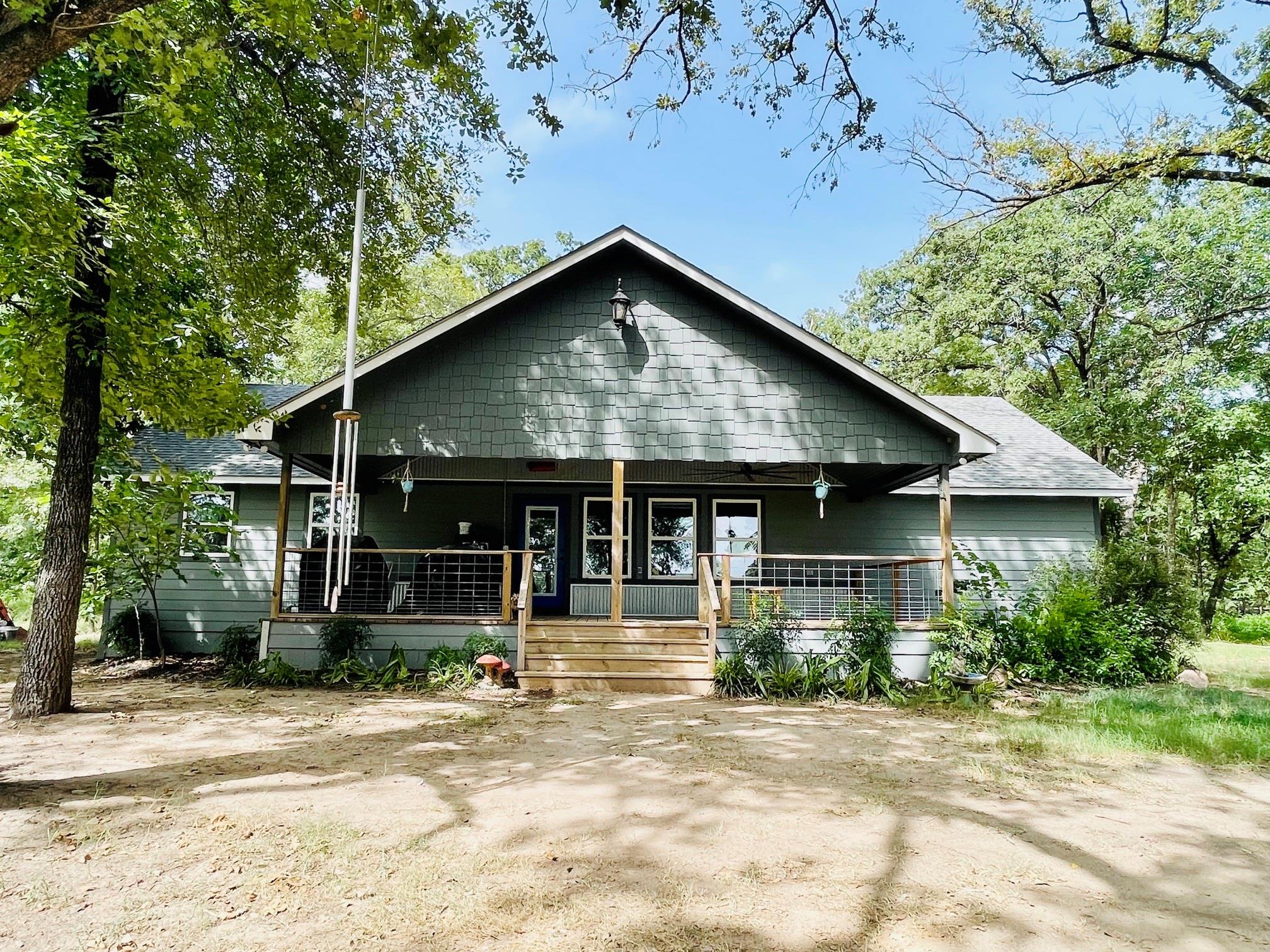 main property photo 0