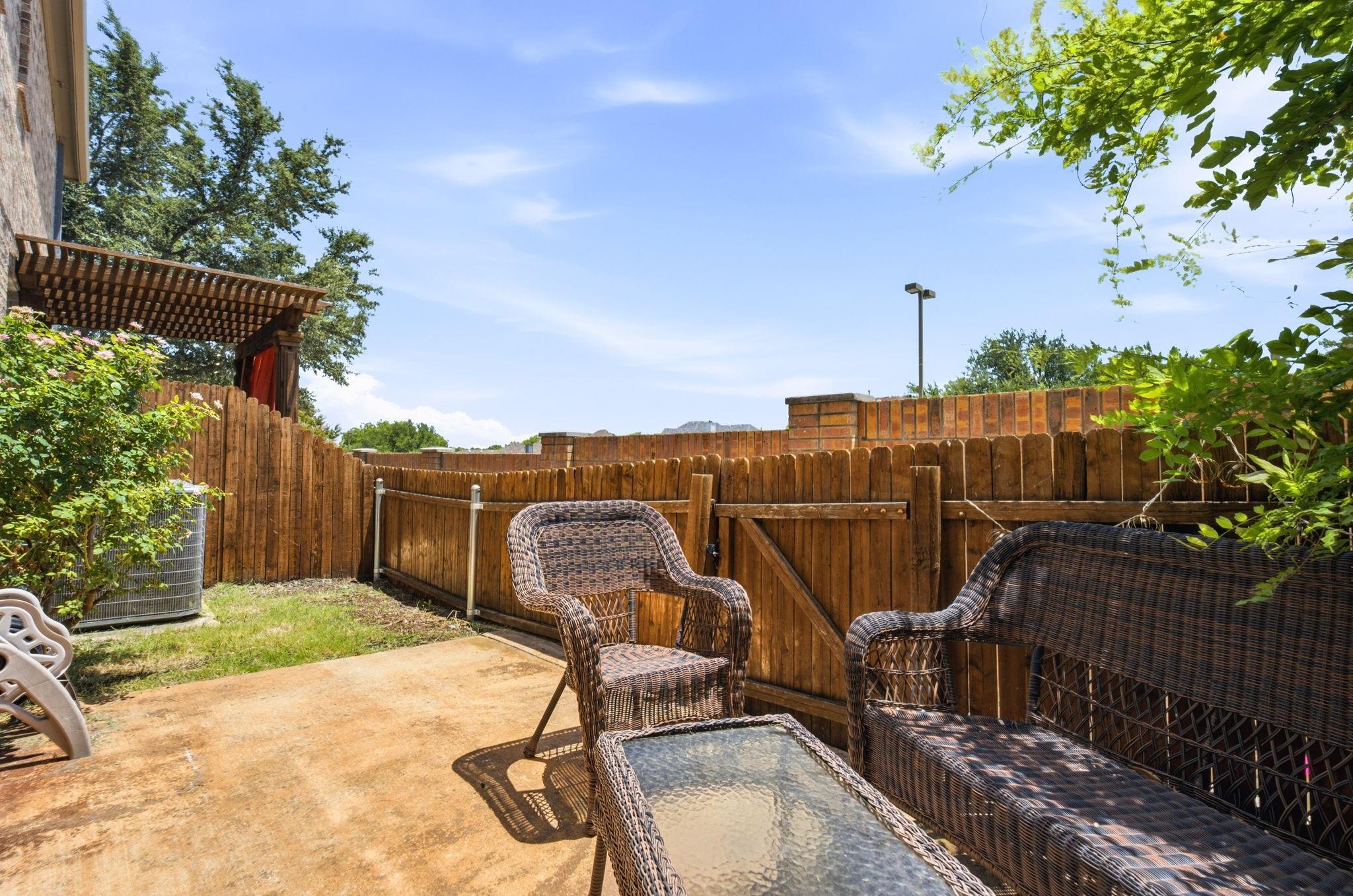 main property photo 29