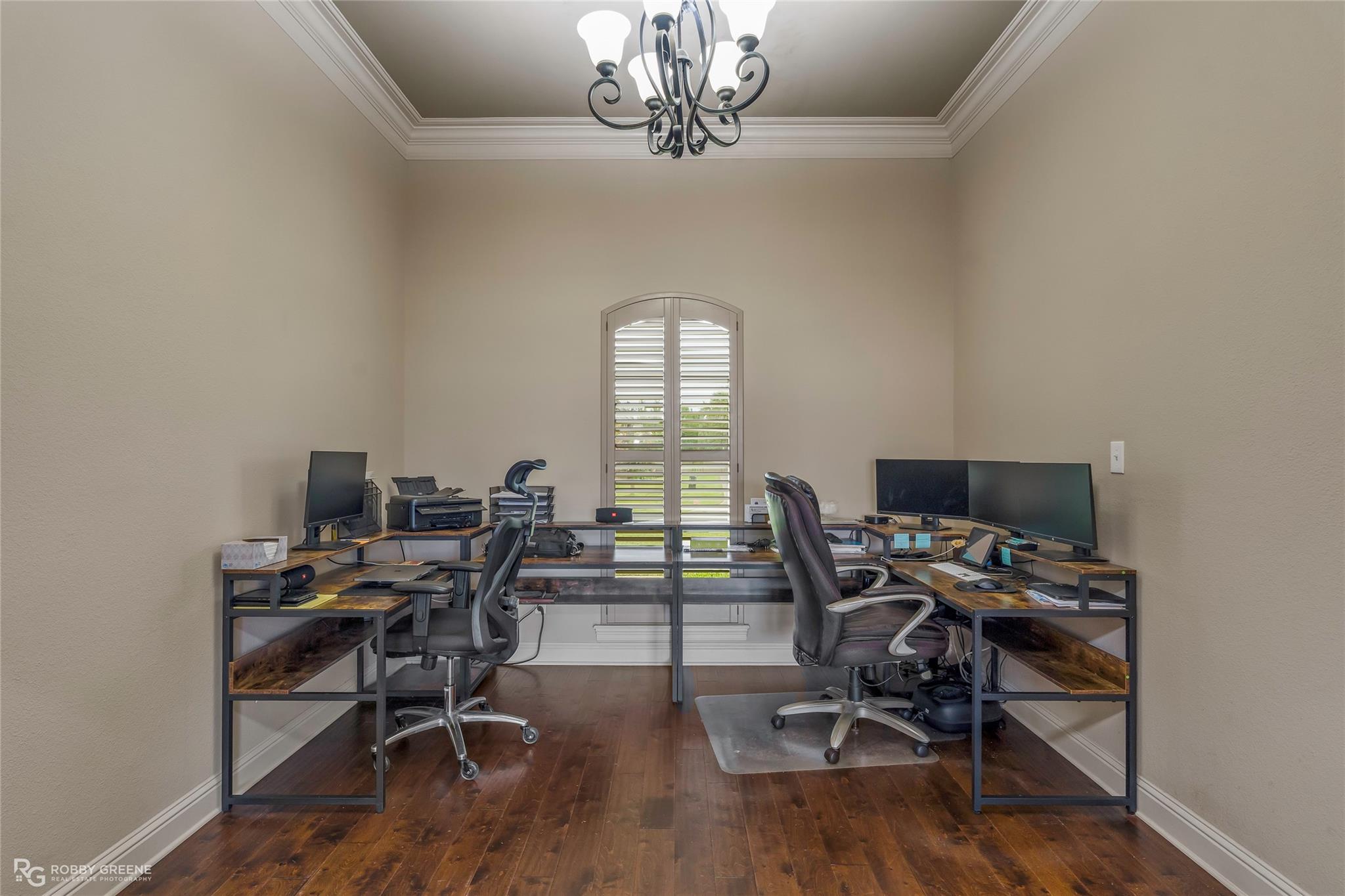 main property photo 20