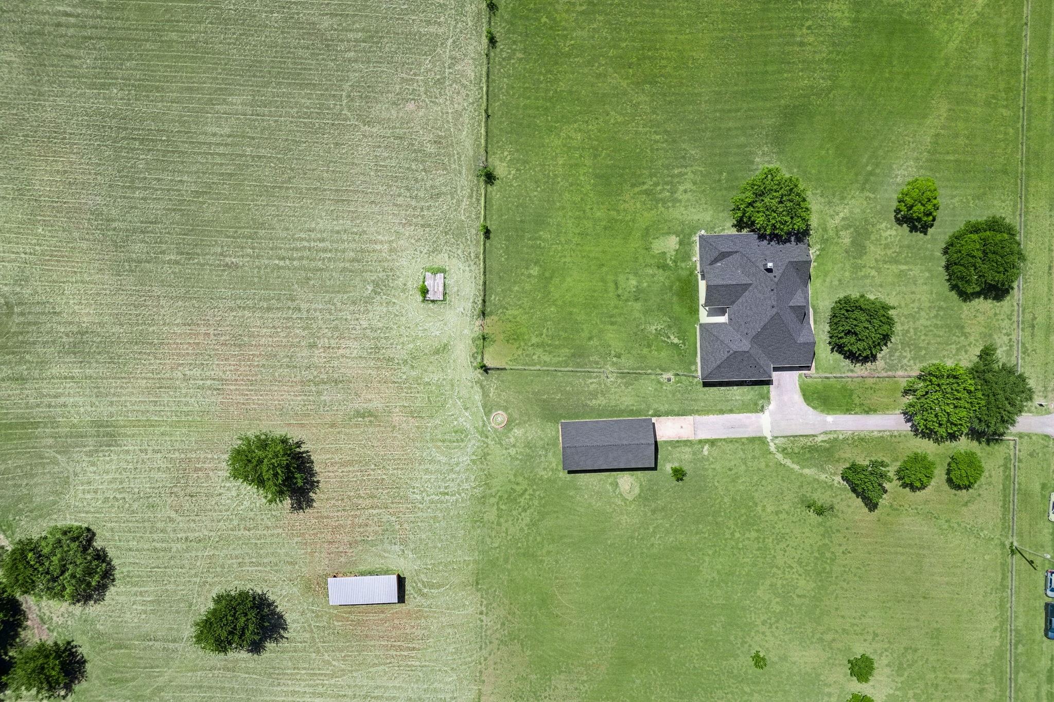 main property photo 35