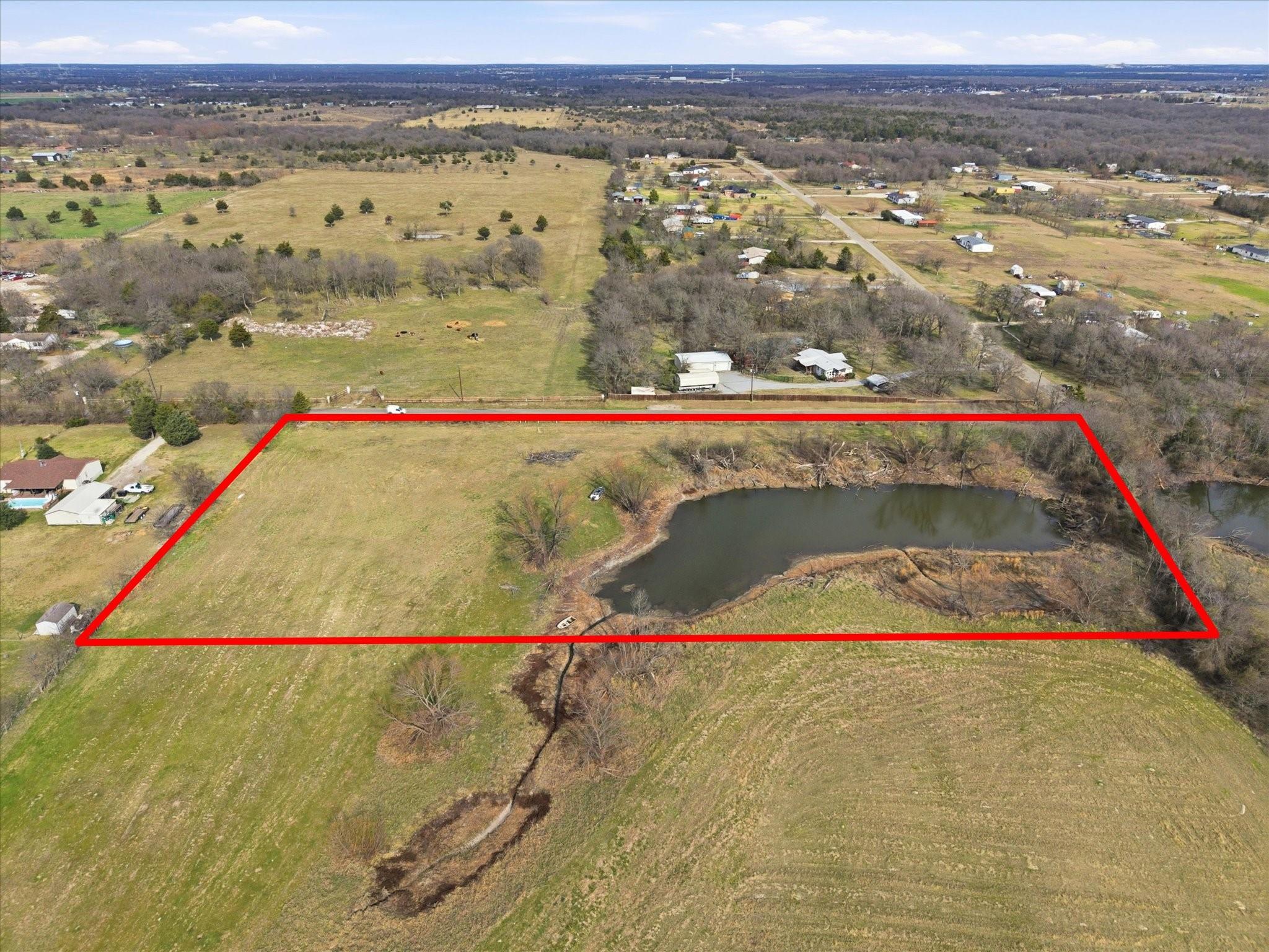 main property photo 8